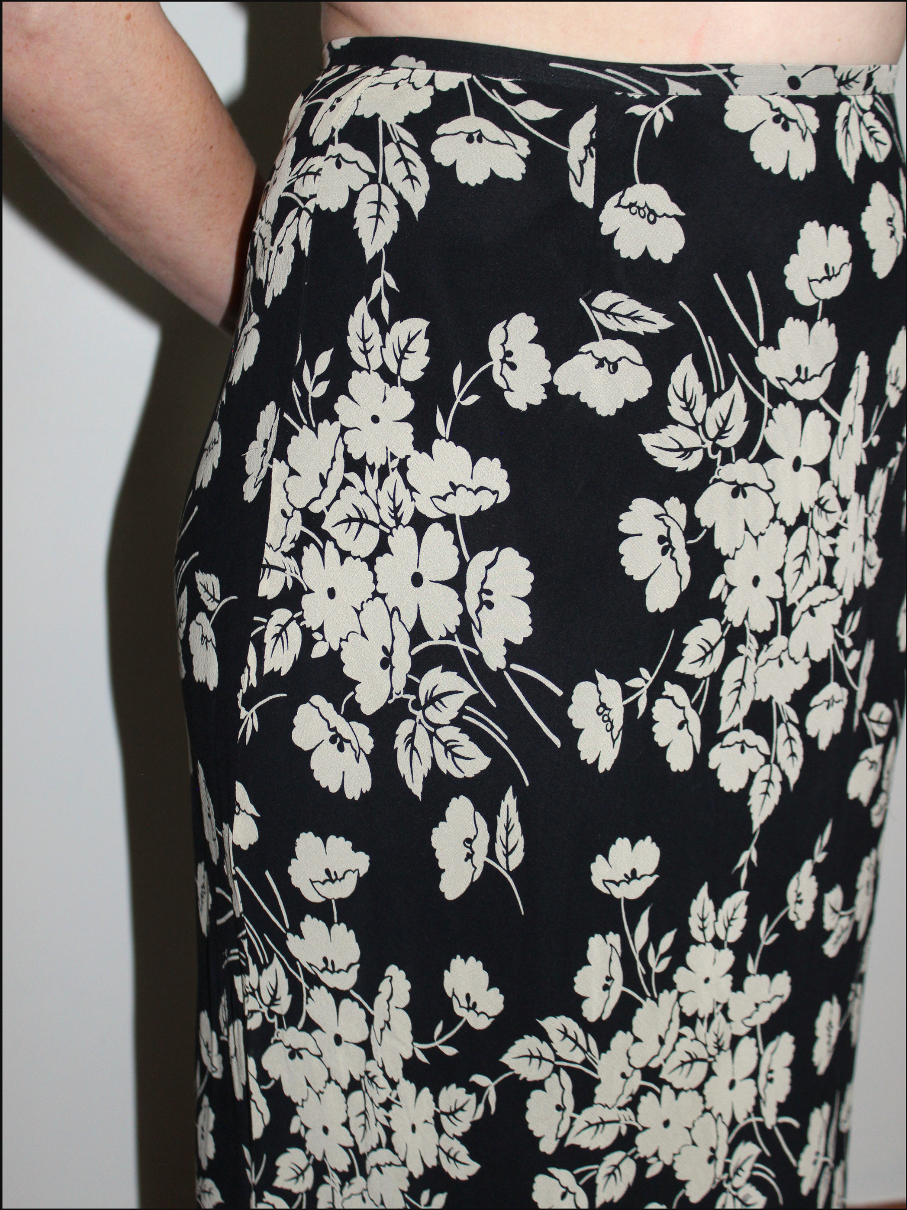 silk floral skirt cover.png