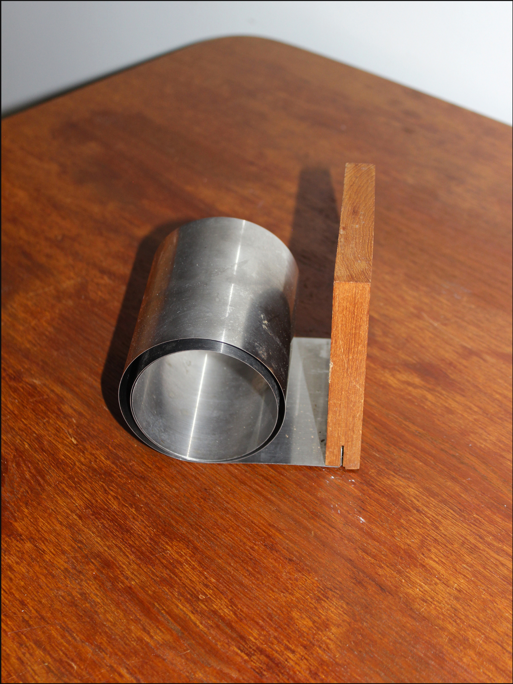 book holder cover.png
