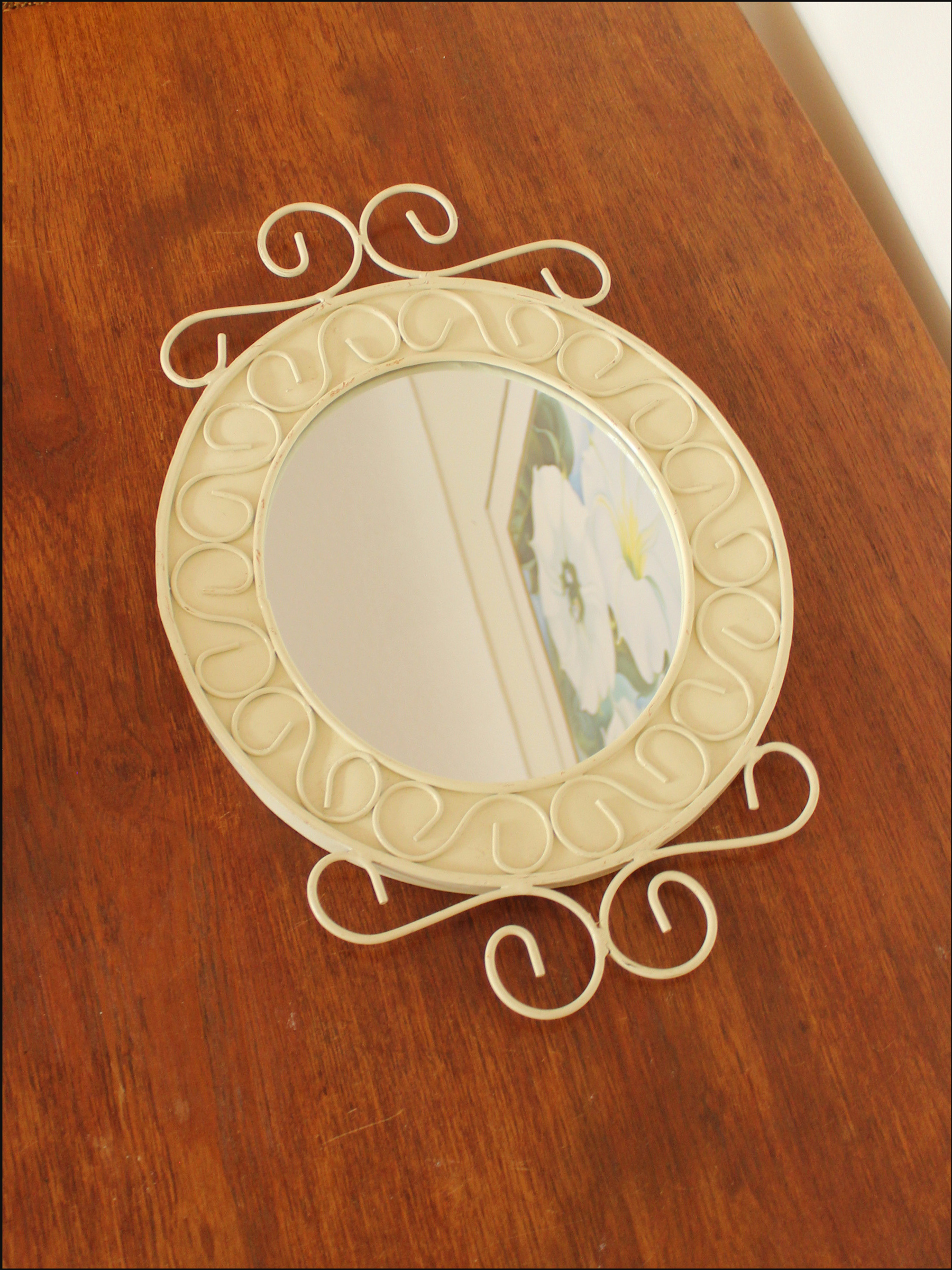 cream swirl mirror cover (3).png