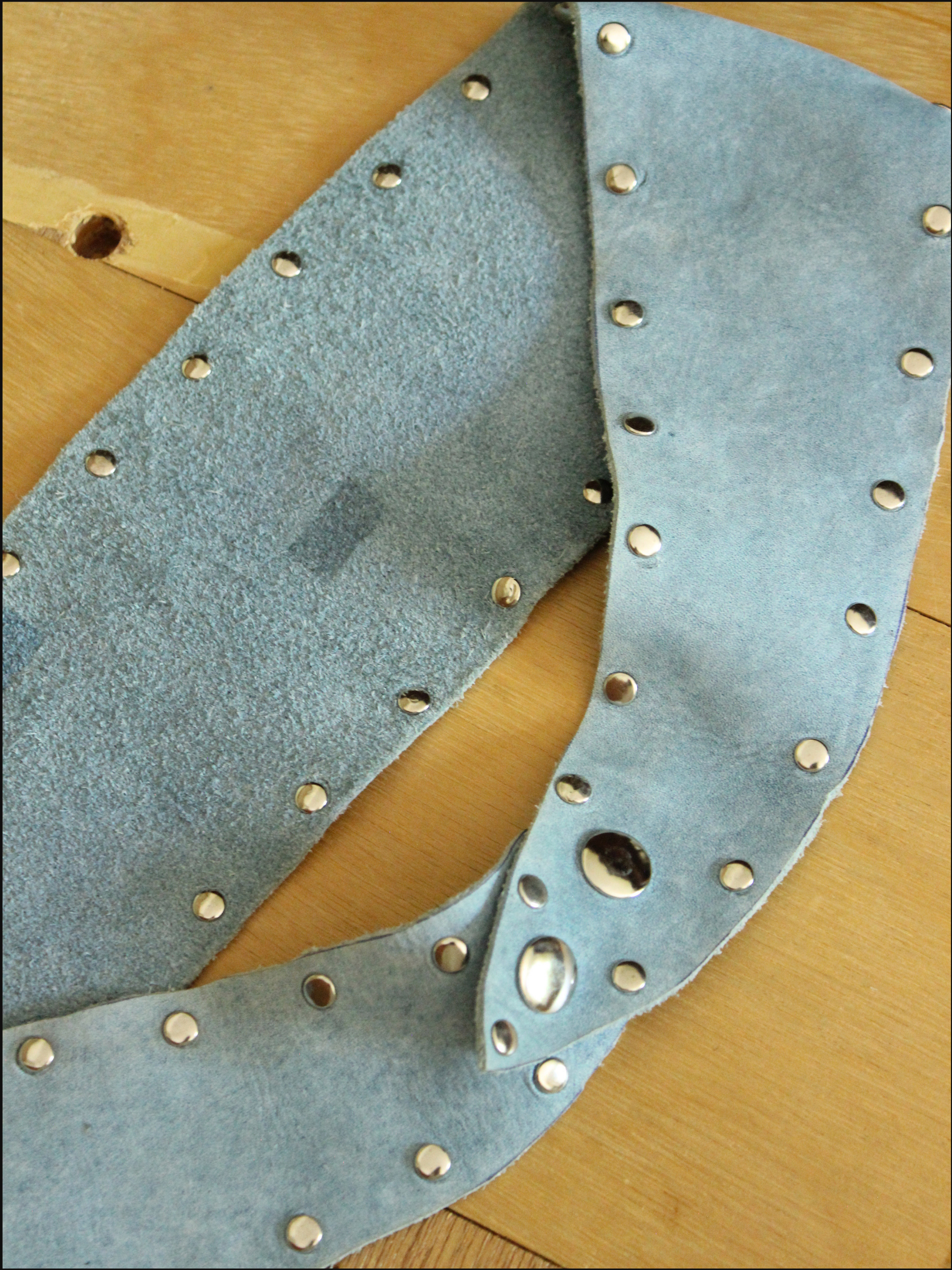 blue stud belt cover (4).png