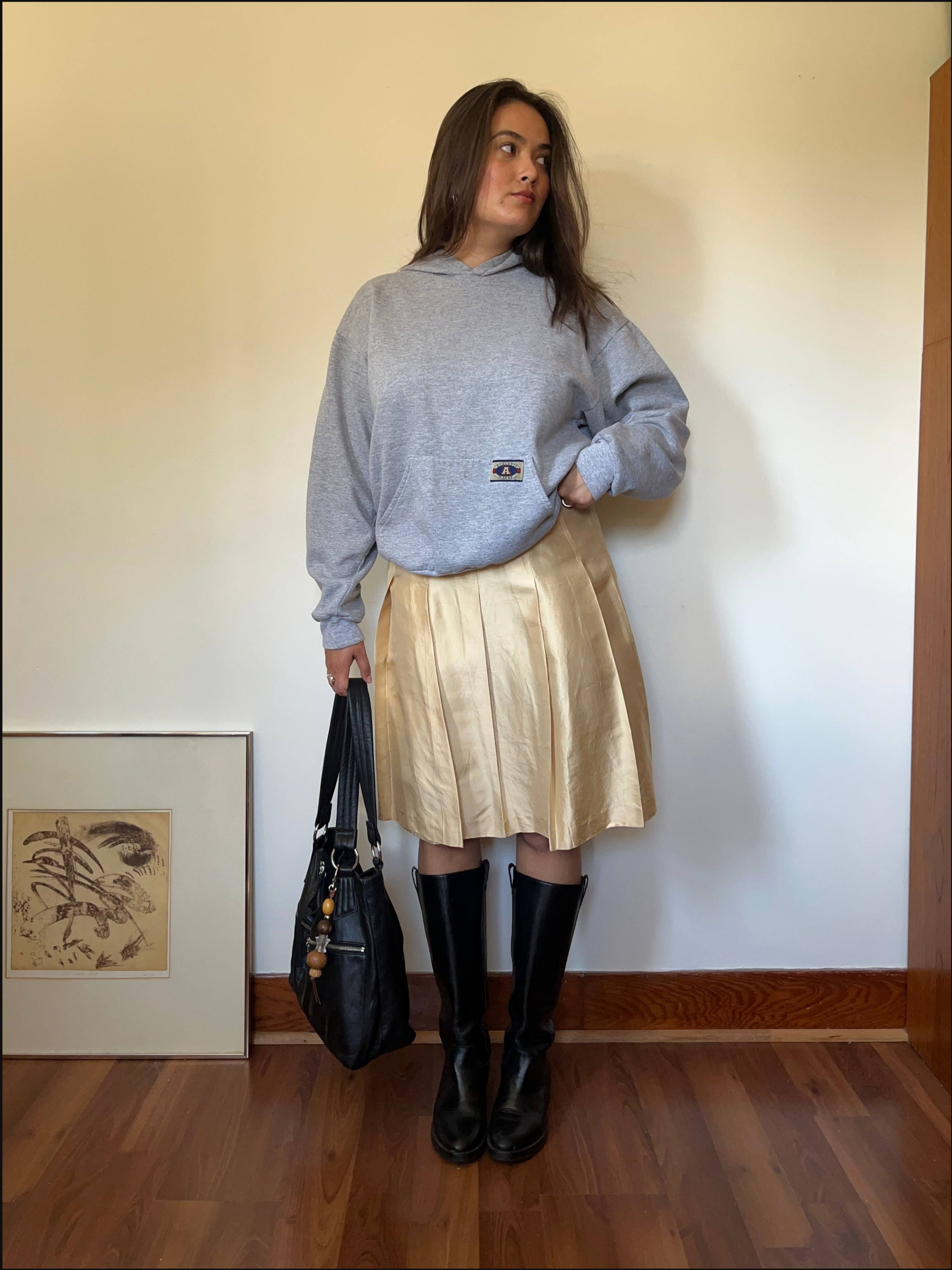 wheat silk skirt cover.png