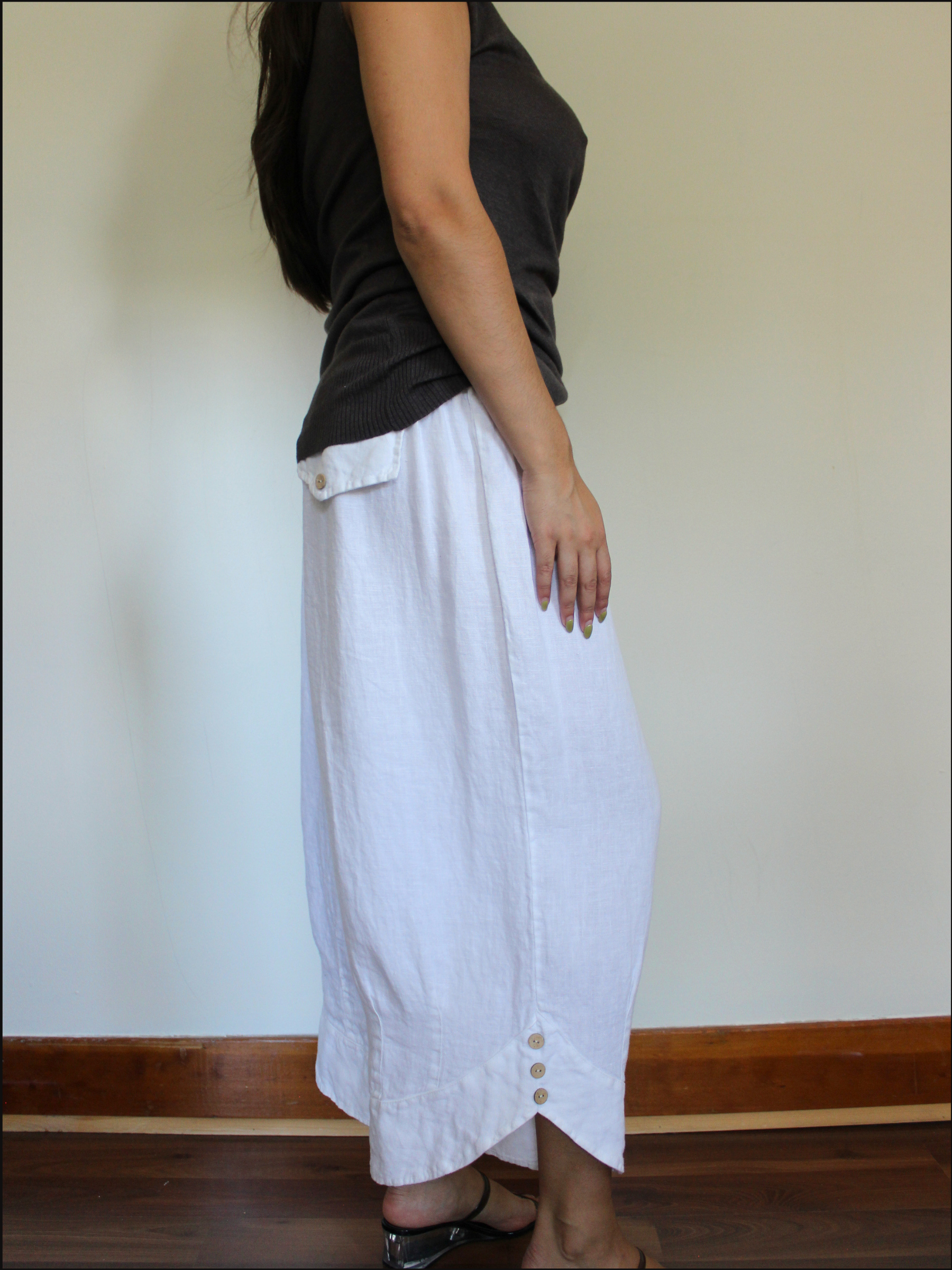 white linen capris cover (9).png