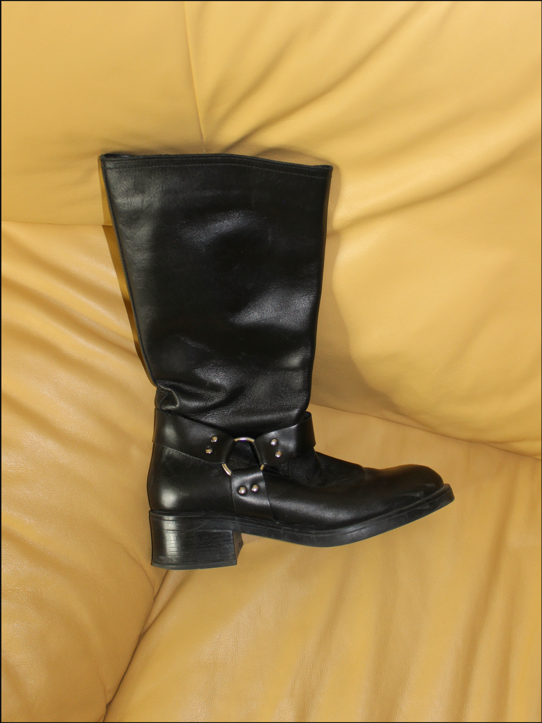 harness boots cover (9).png