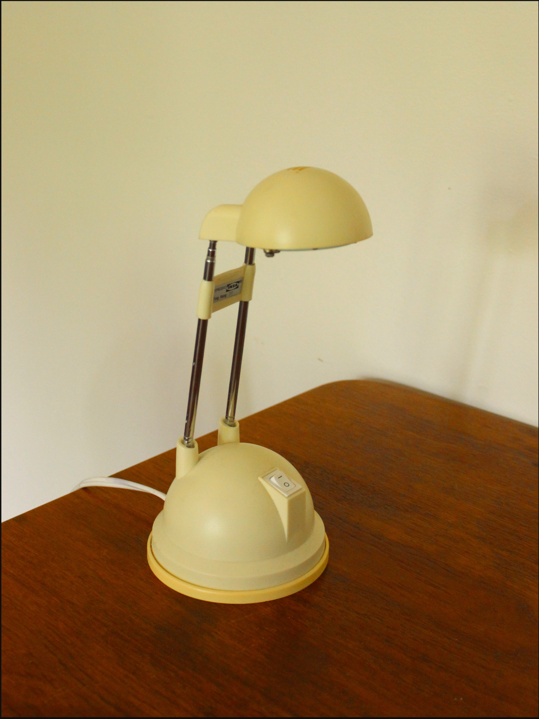 Cream Ikea Espressivo Lamp
