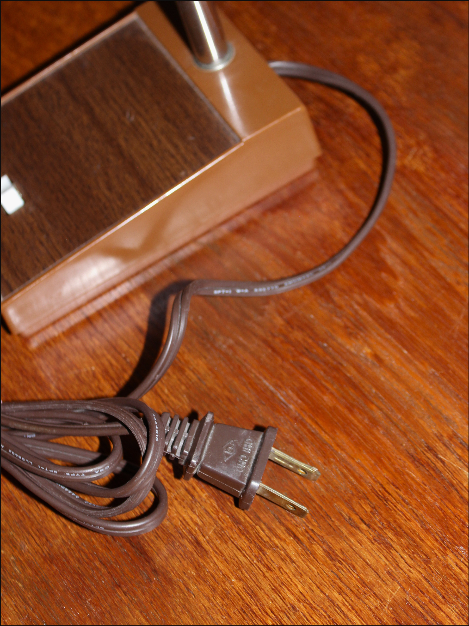 brown lamp cover.png