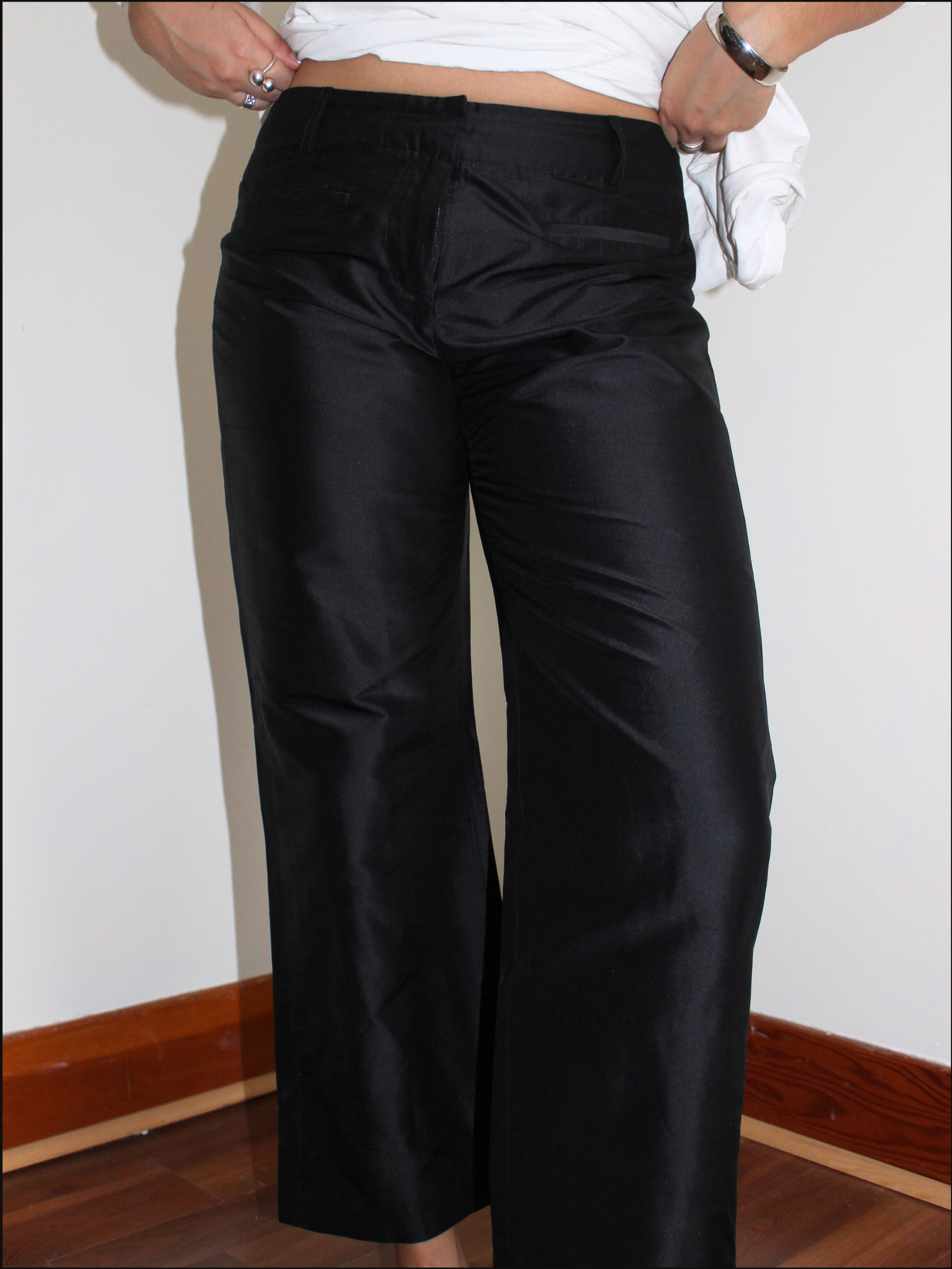 silk crop pants cover (9).png