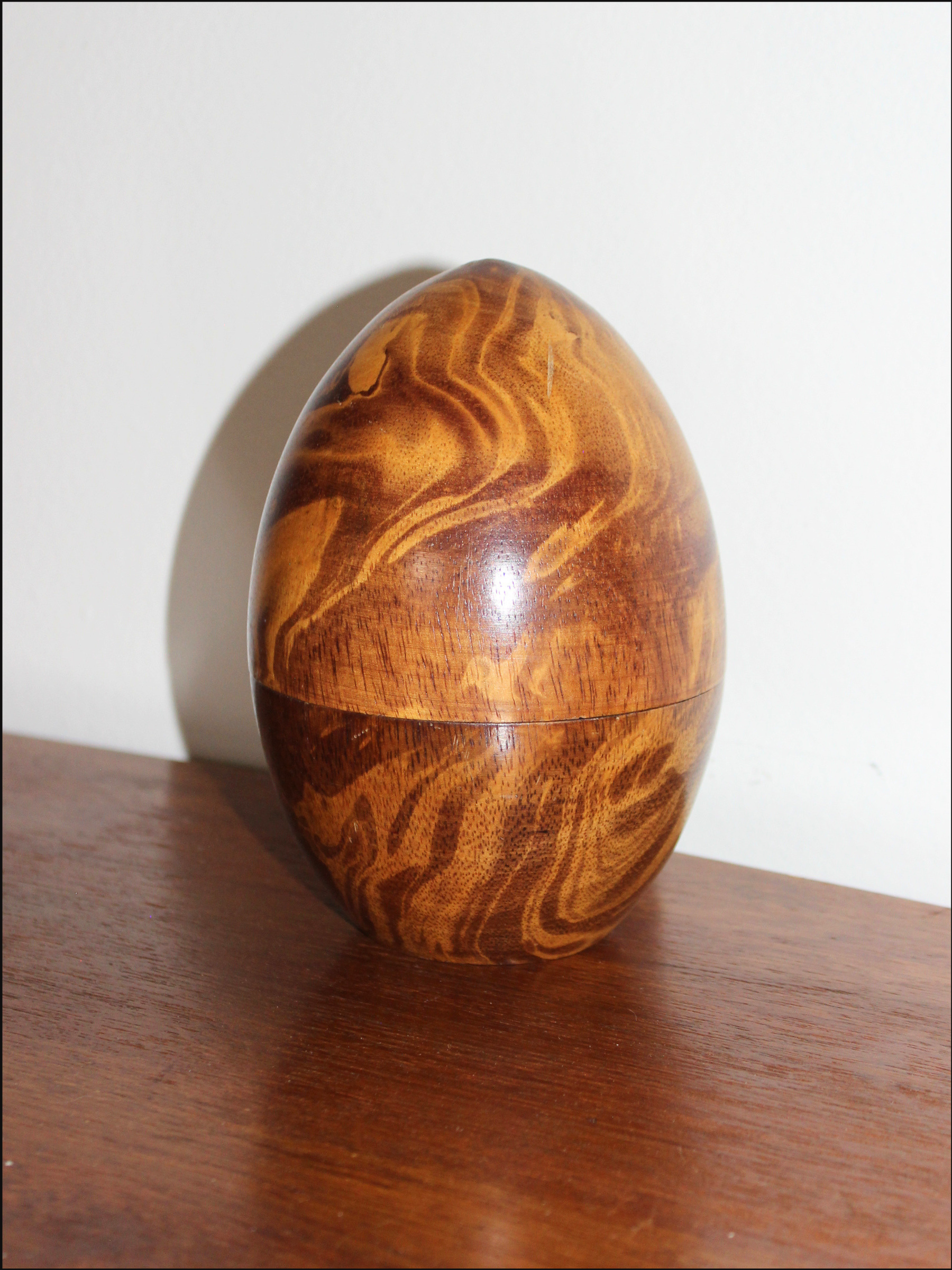 wood egg cover (2).png
