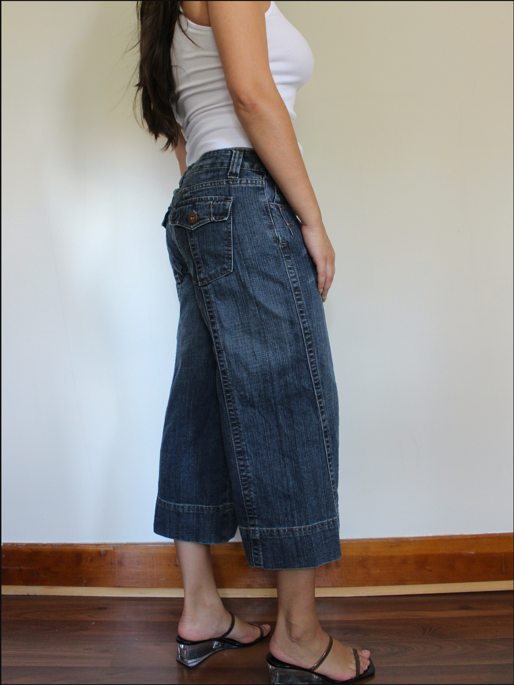 denim capris cover (5).png