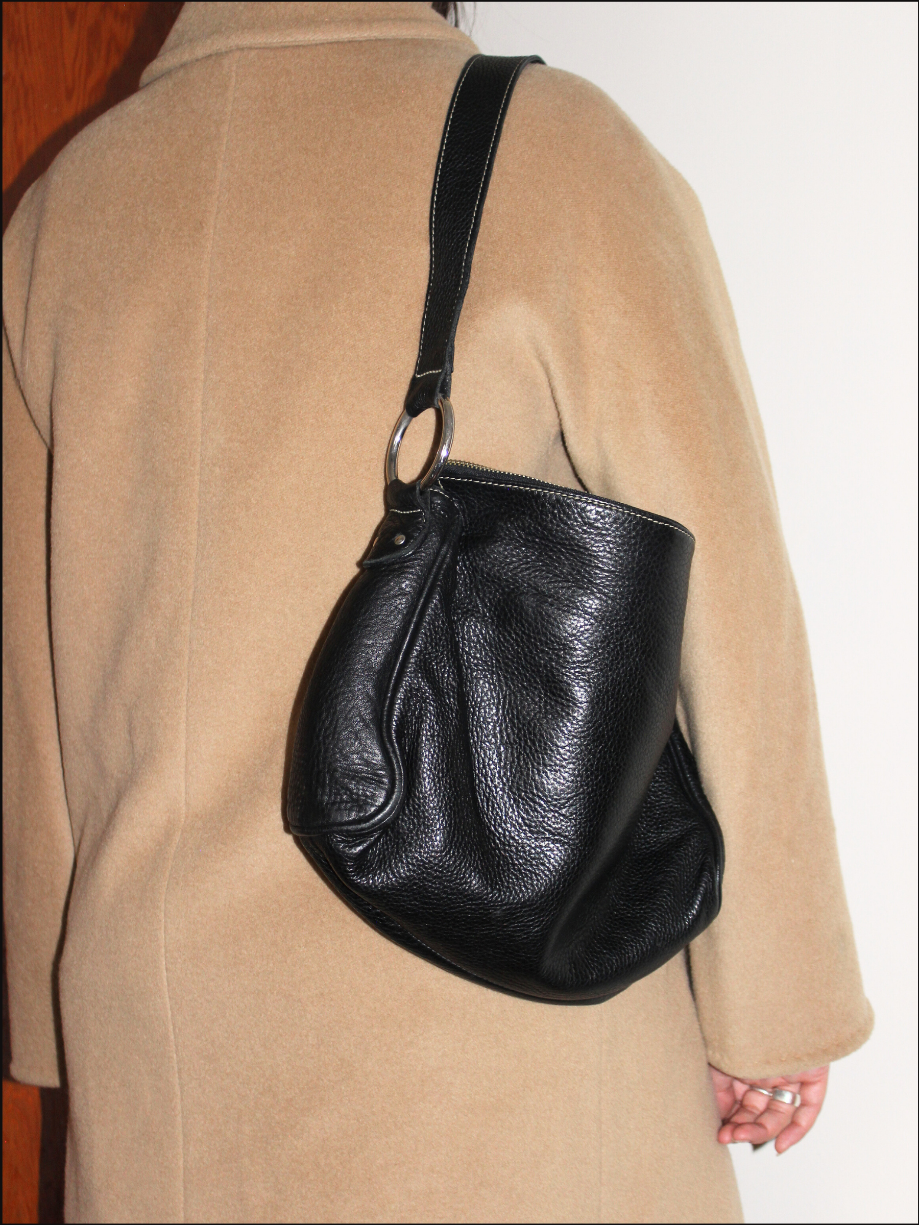 roots leather bag cover (3).png