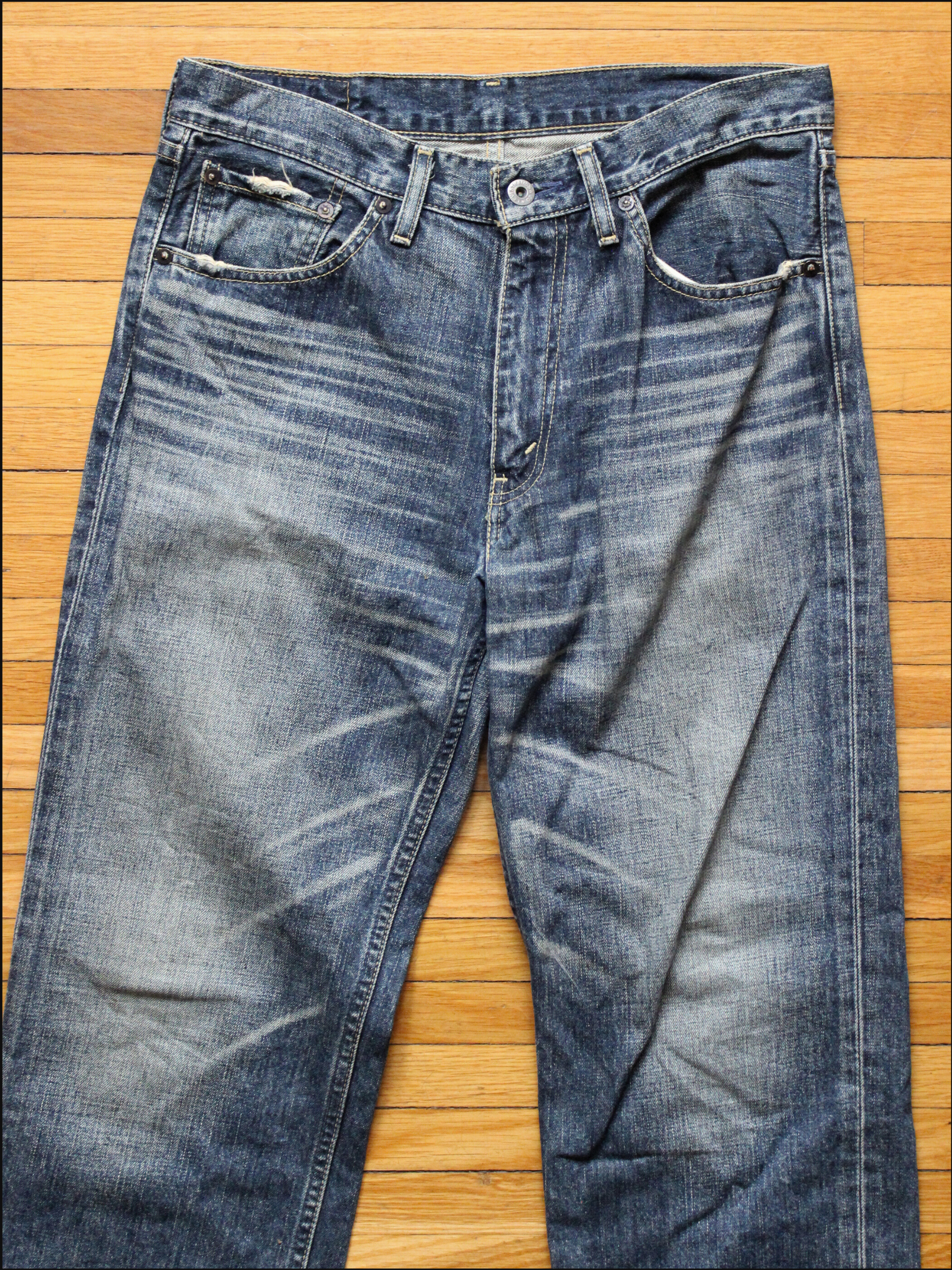 levis 502 cover (5).png