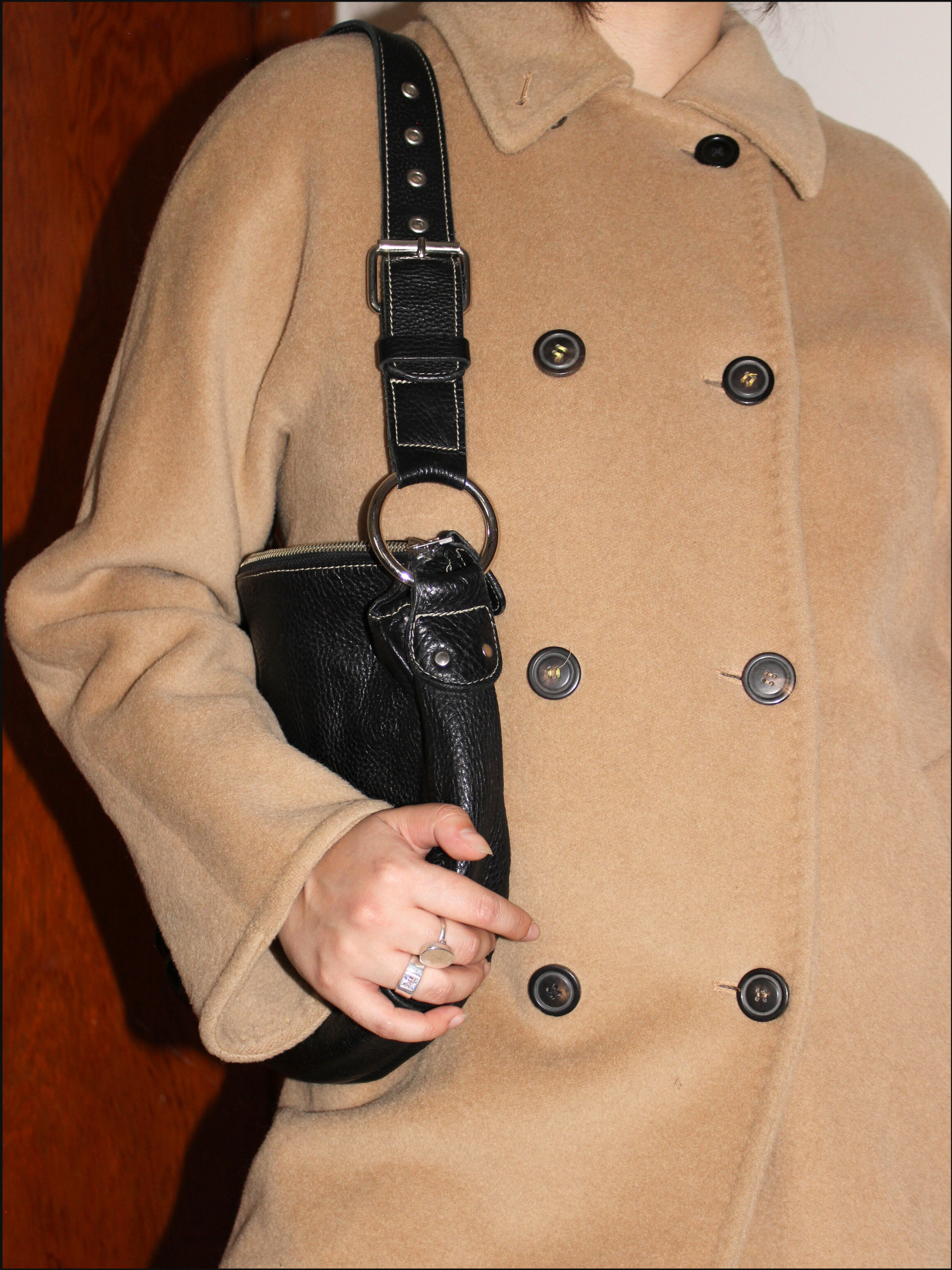 roots leather bag cover (5).png