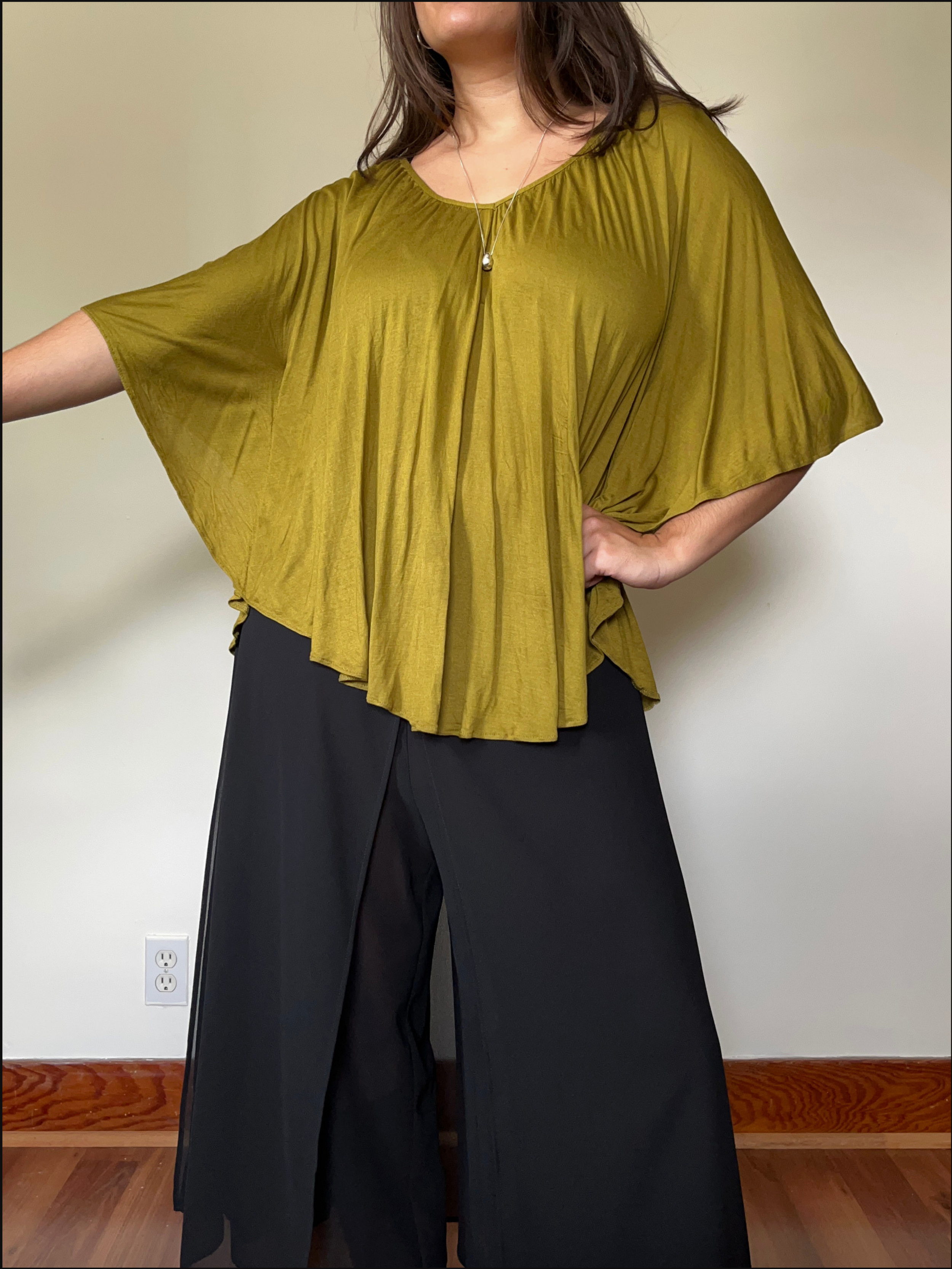olive poncho top cover (3).png