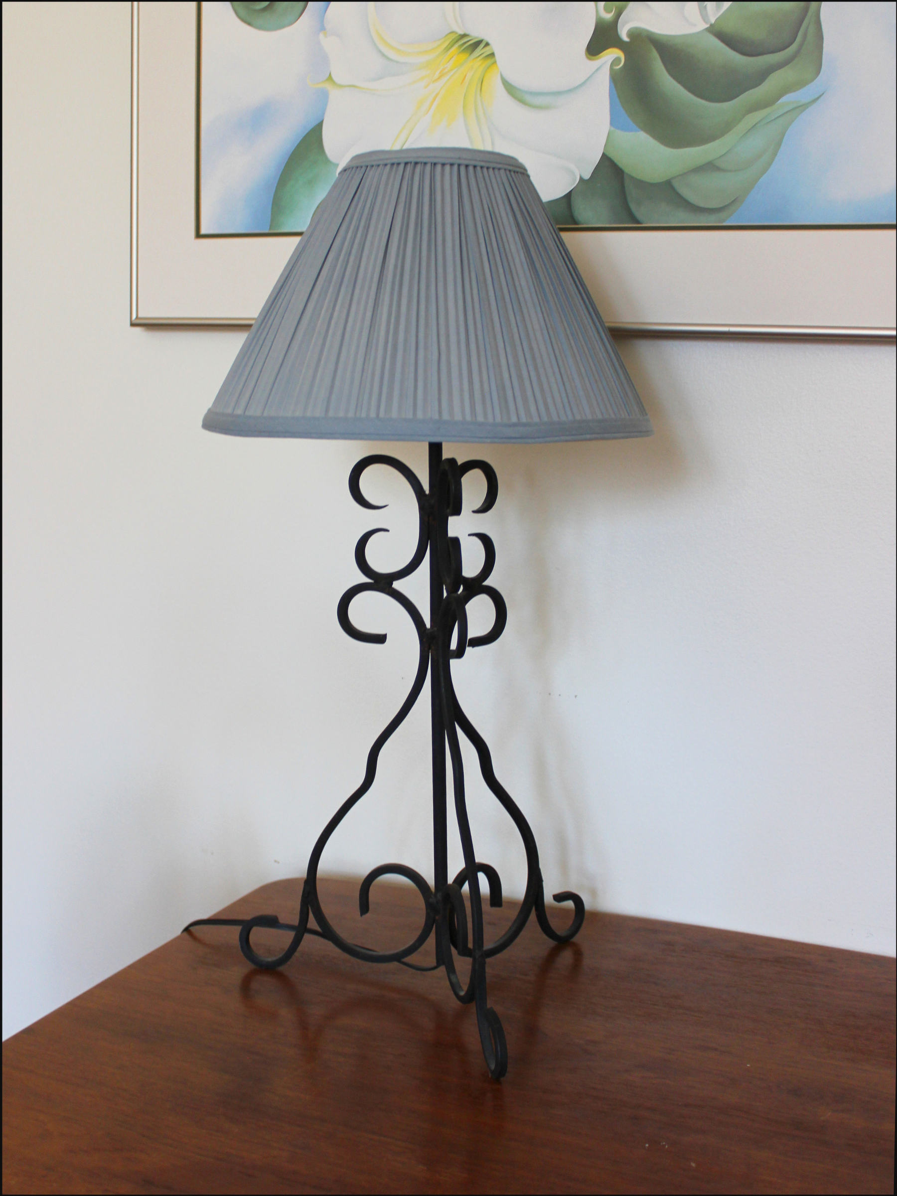 blue scroll lamp cover (4).png