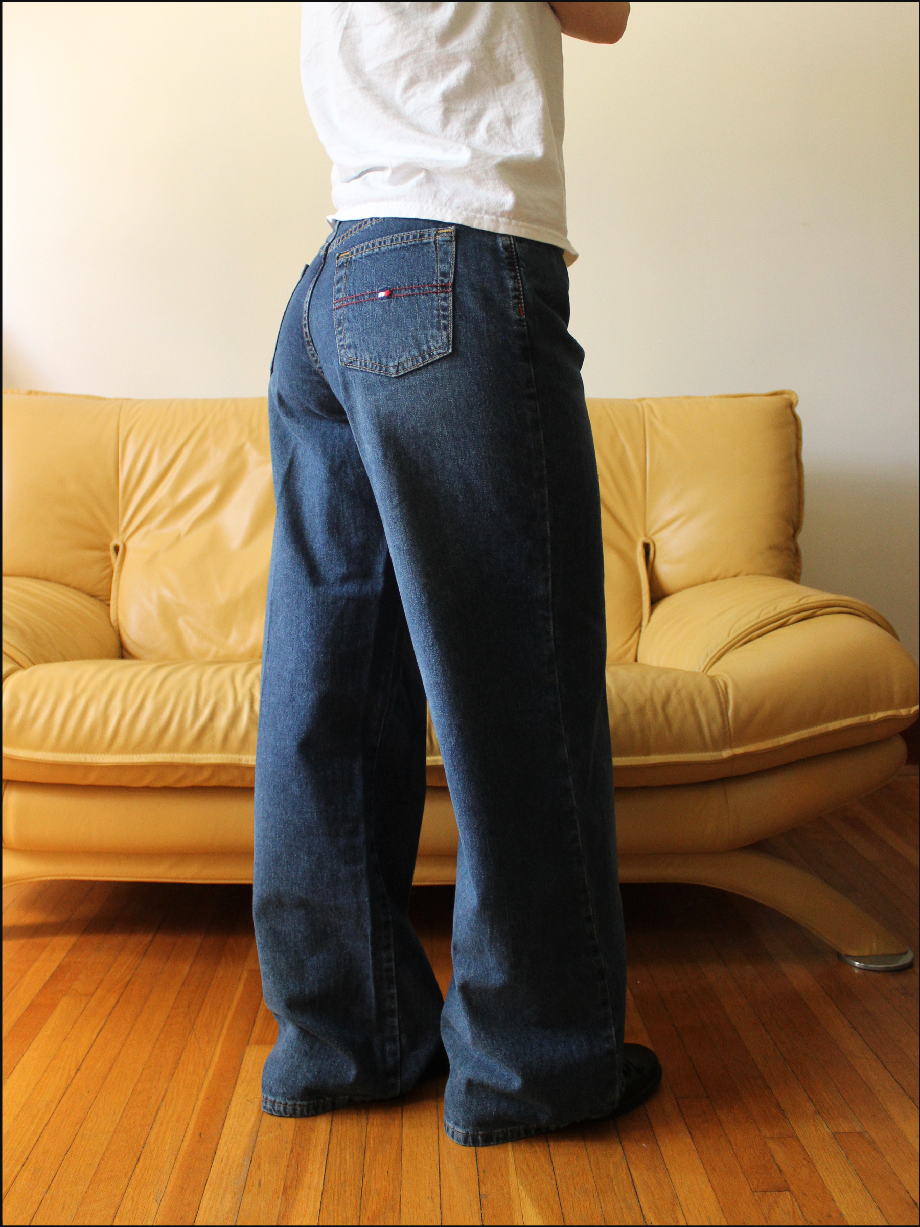 tommy wide jeans cover (10).png