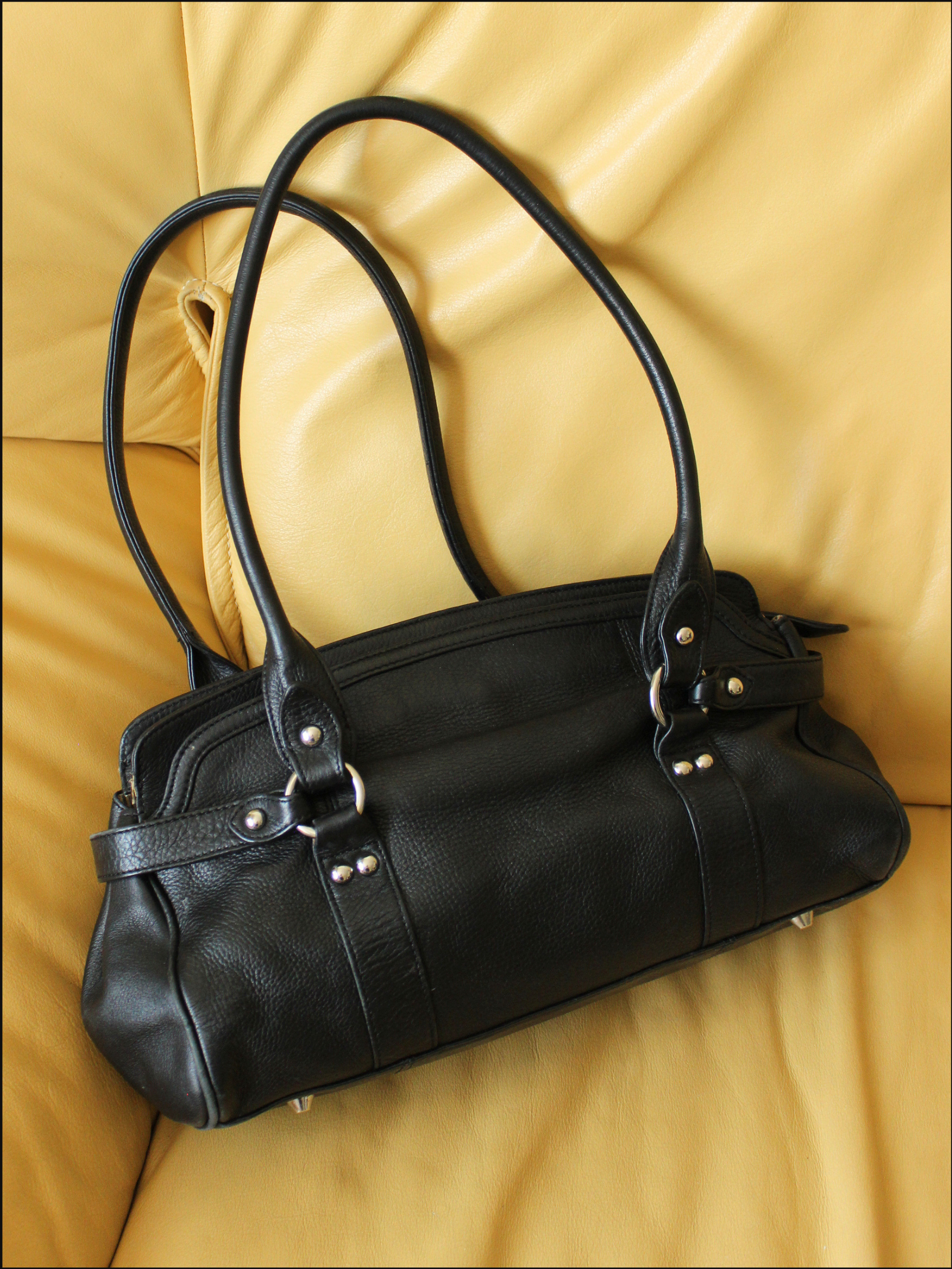 harness leather bag cover (2).png