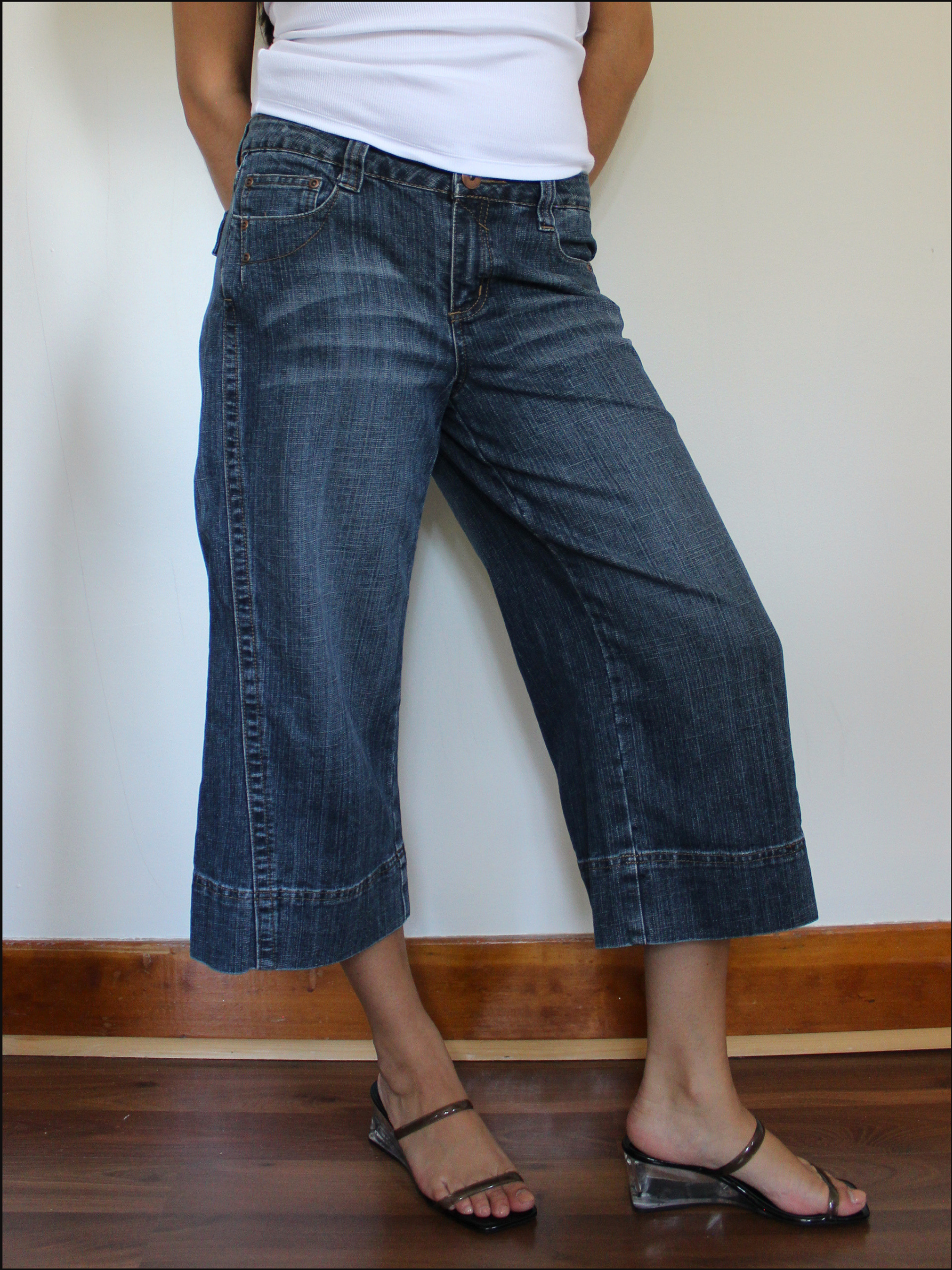denim capris cover (4).png