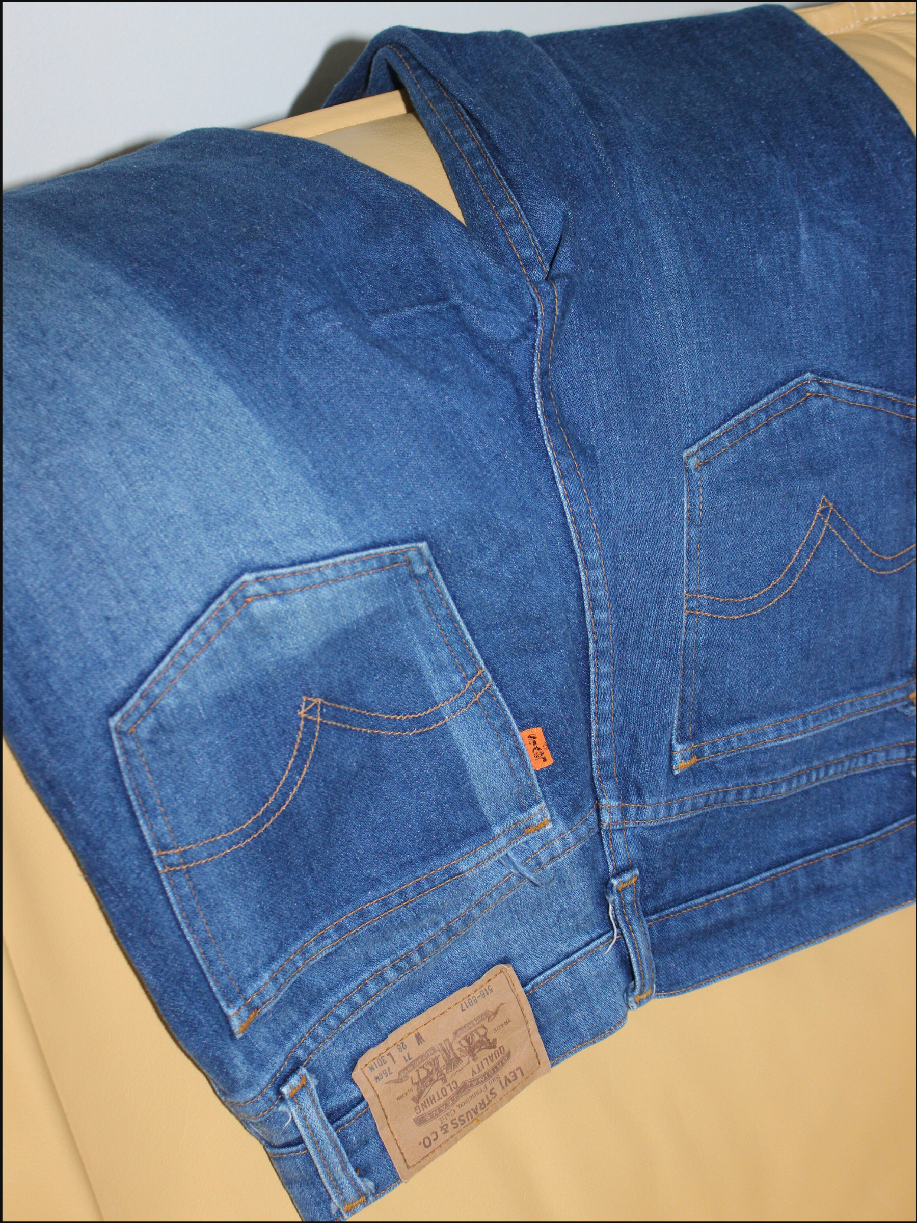 faded levis orange tabs cover (8).png