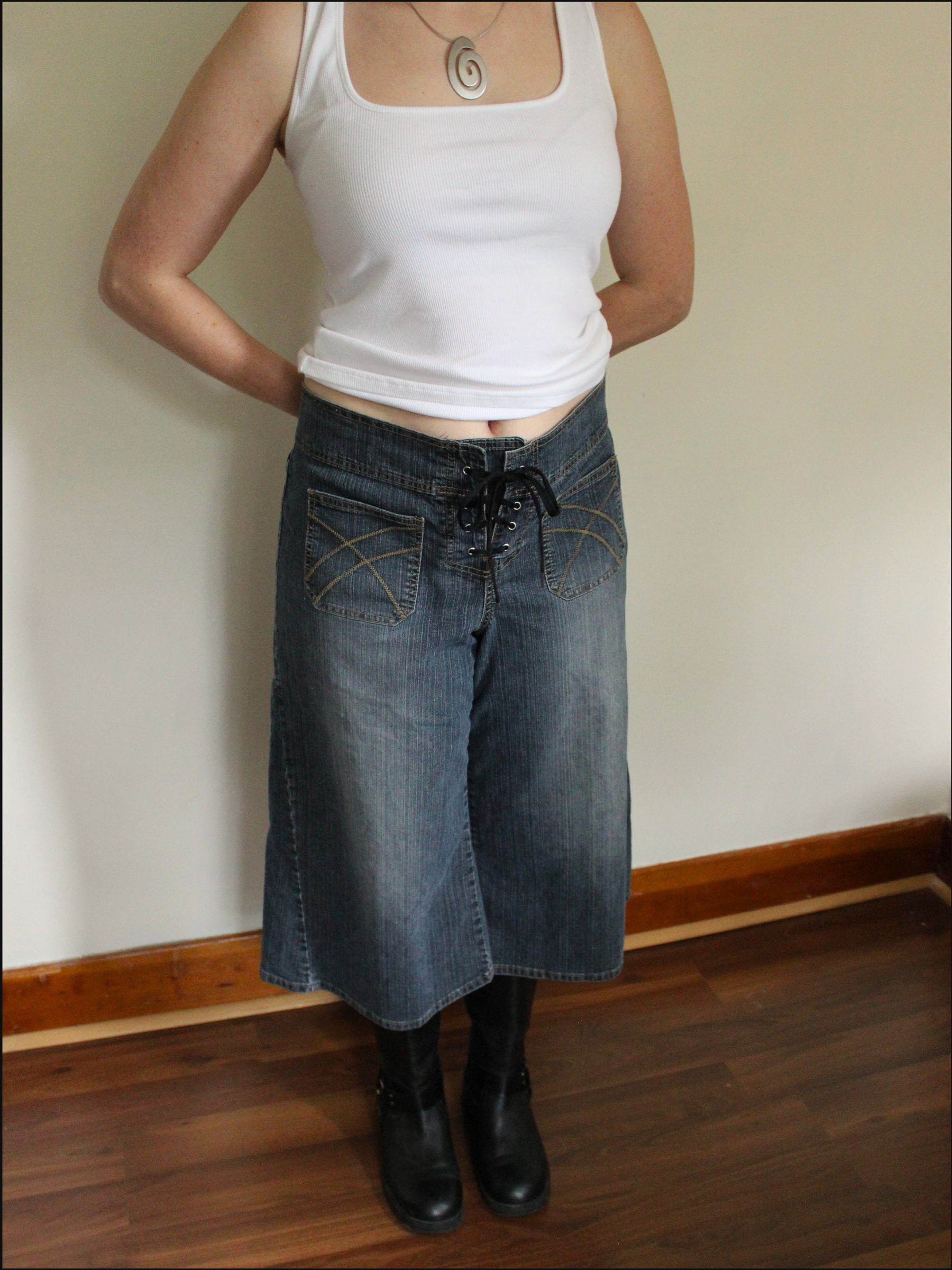denim capris cover (3).png