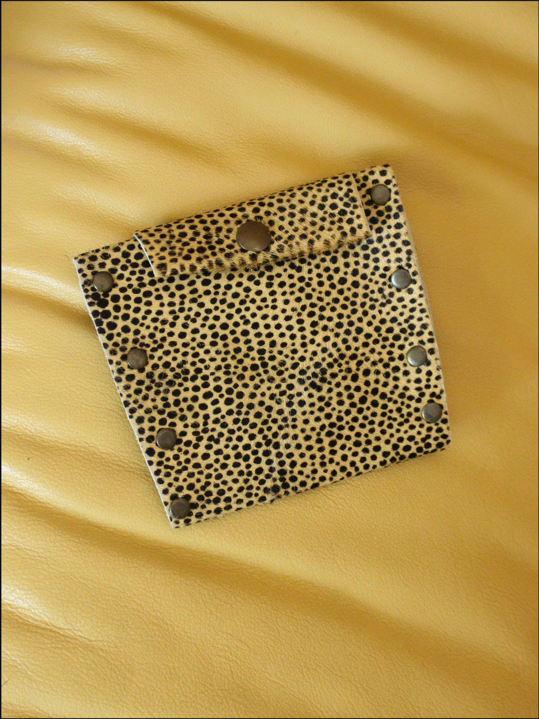 leopard wallet cover (4).png