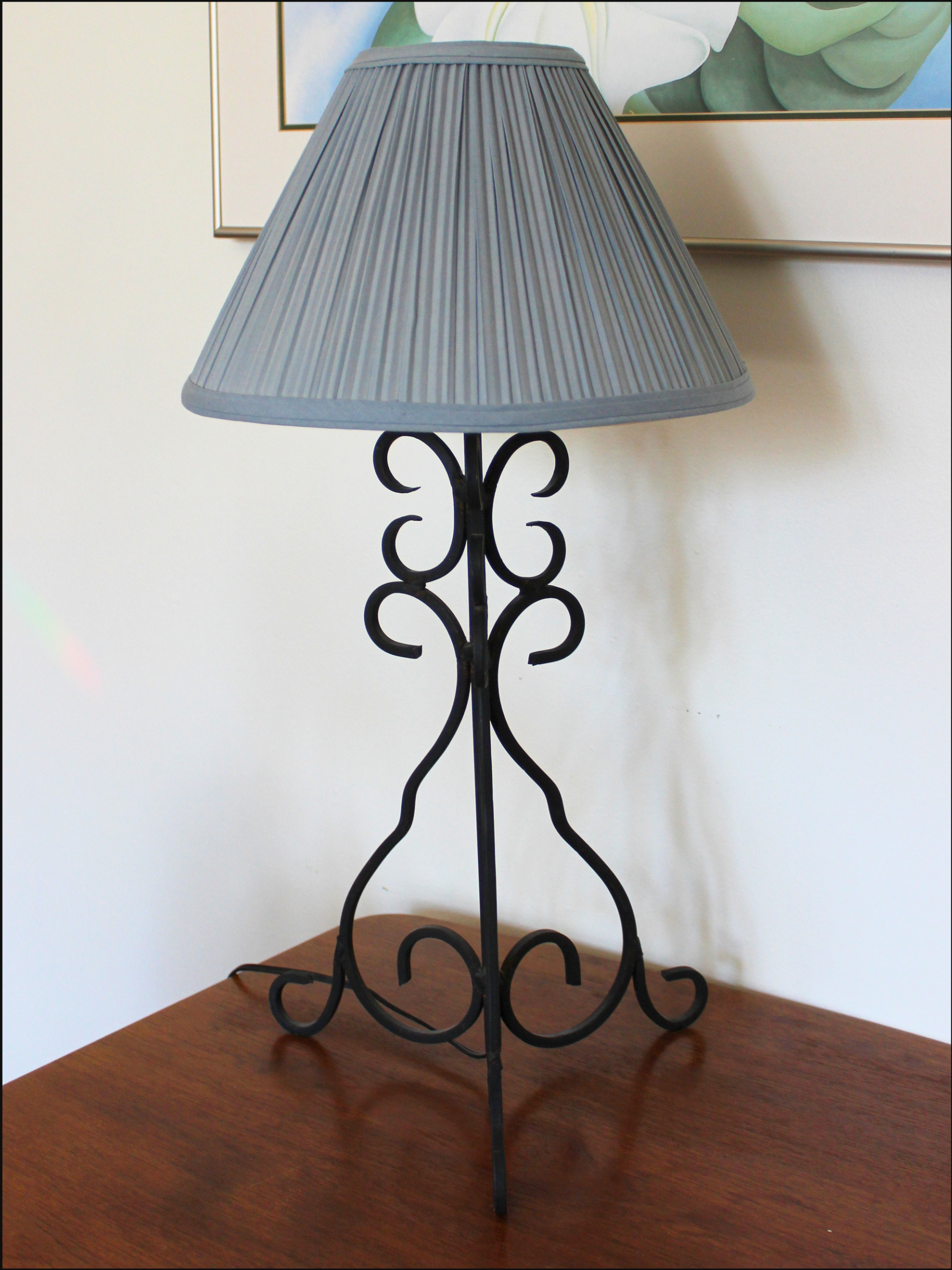 blue scroll lamp cover (6).png