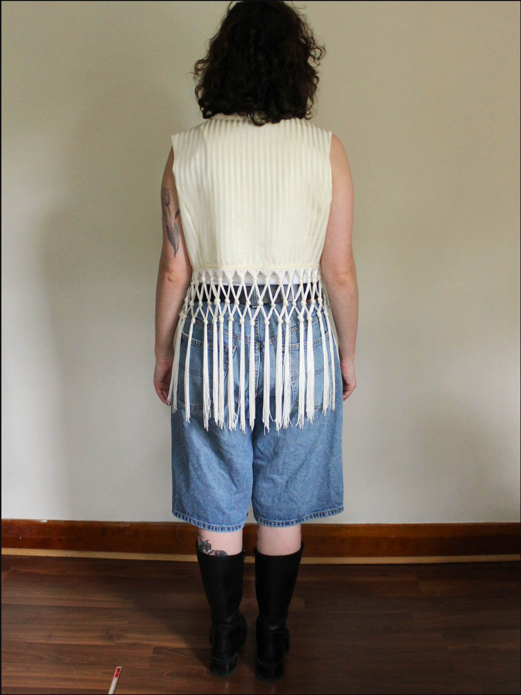 fringe vest cover (3).png