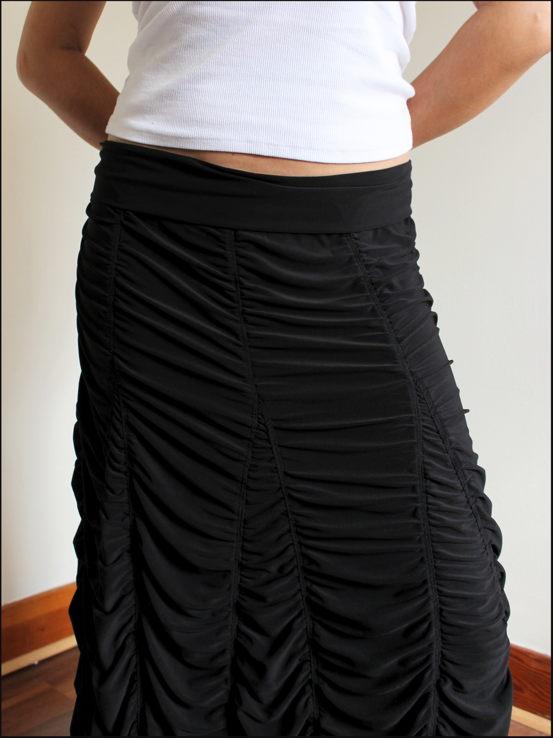 ruched skirt cover (7).png
