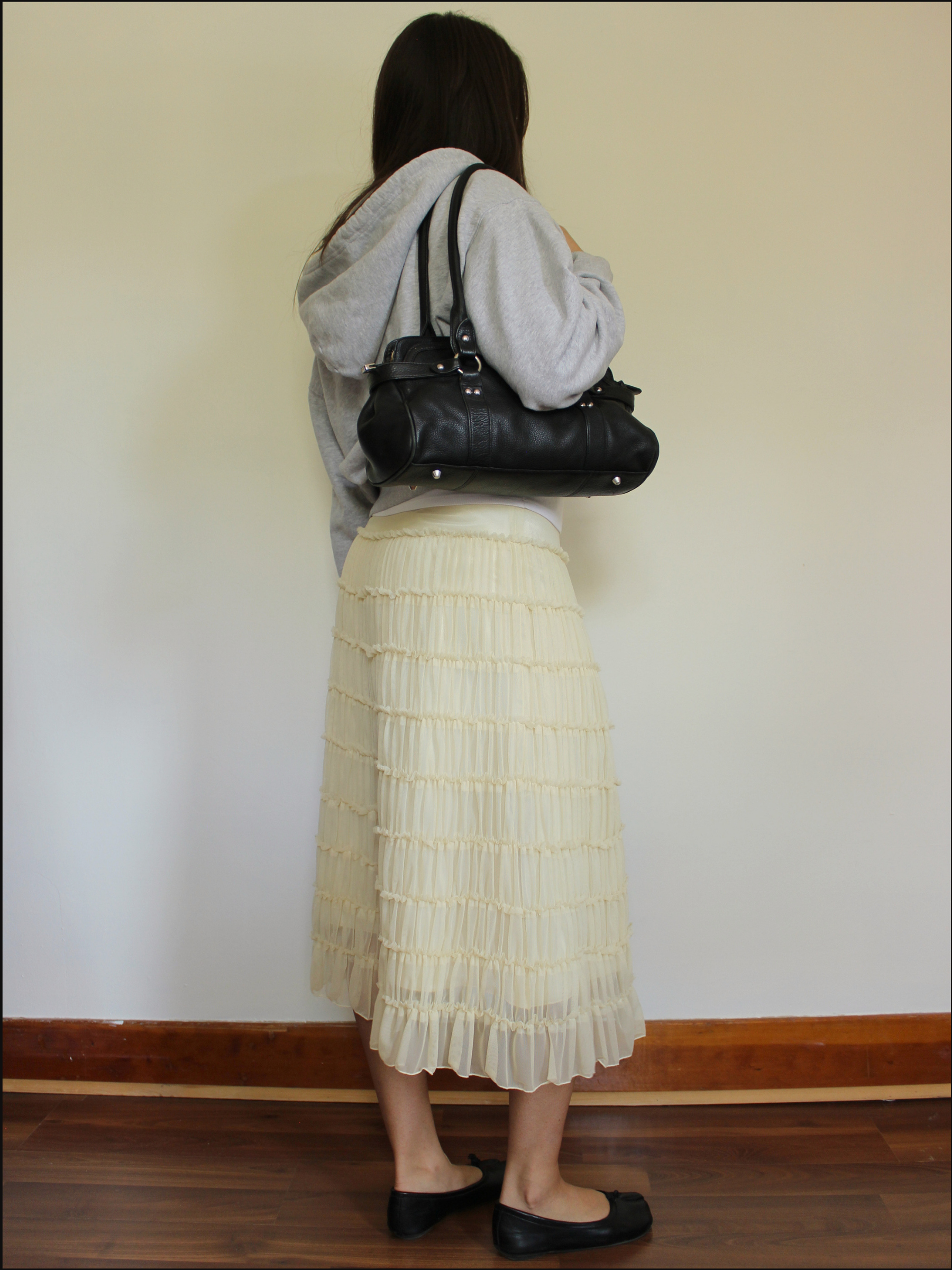 mesh skirt cover (5).png