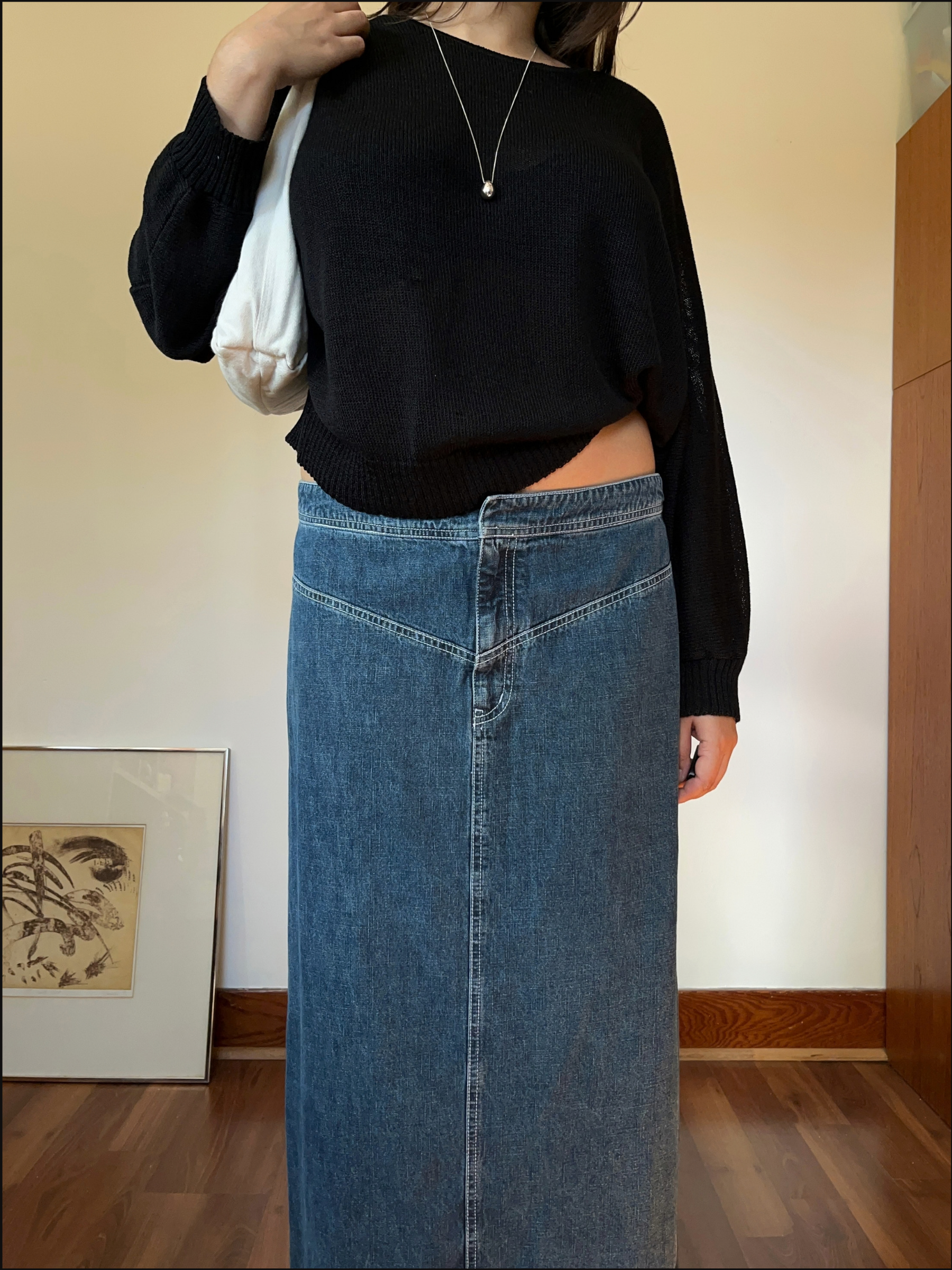 denim skirt cover (6).png