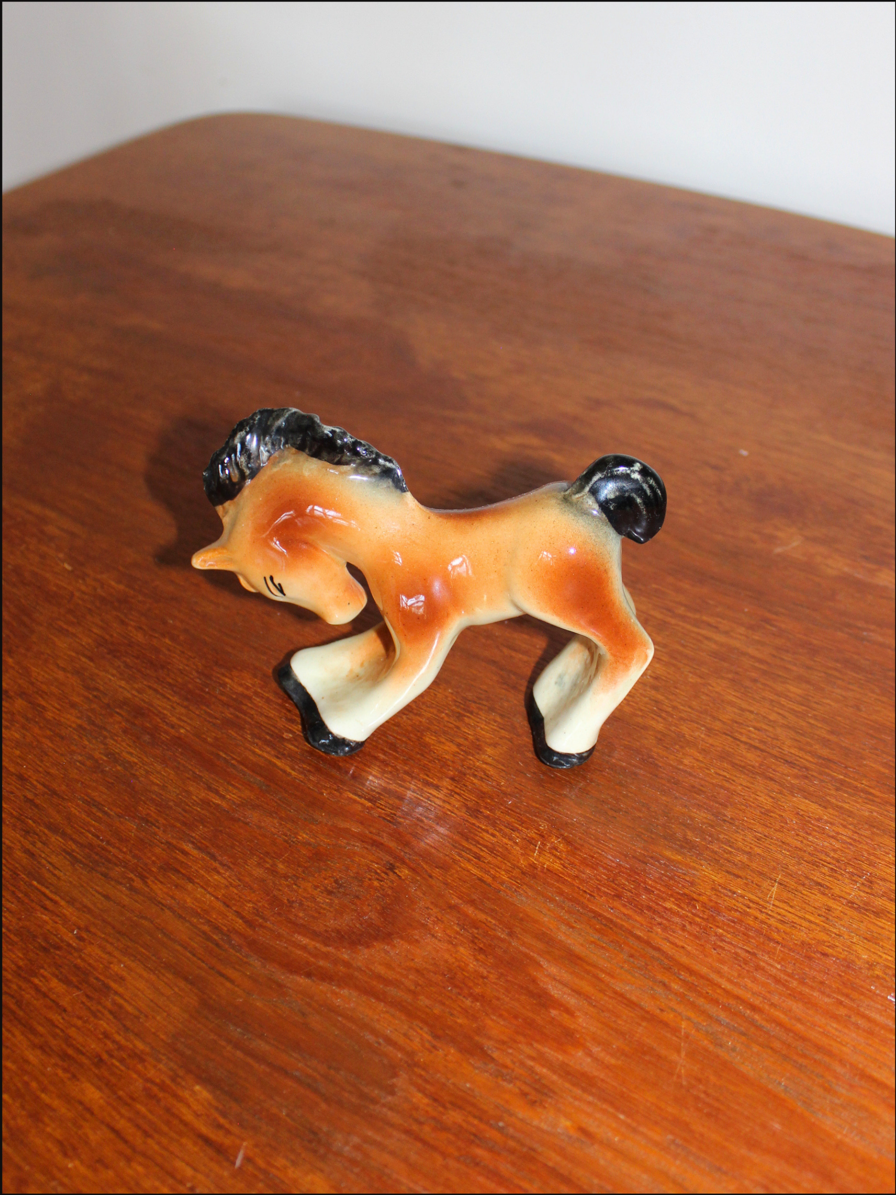 bowing horse cover.png