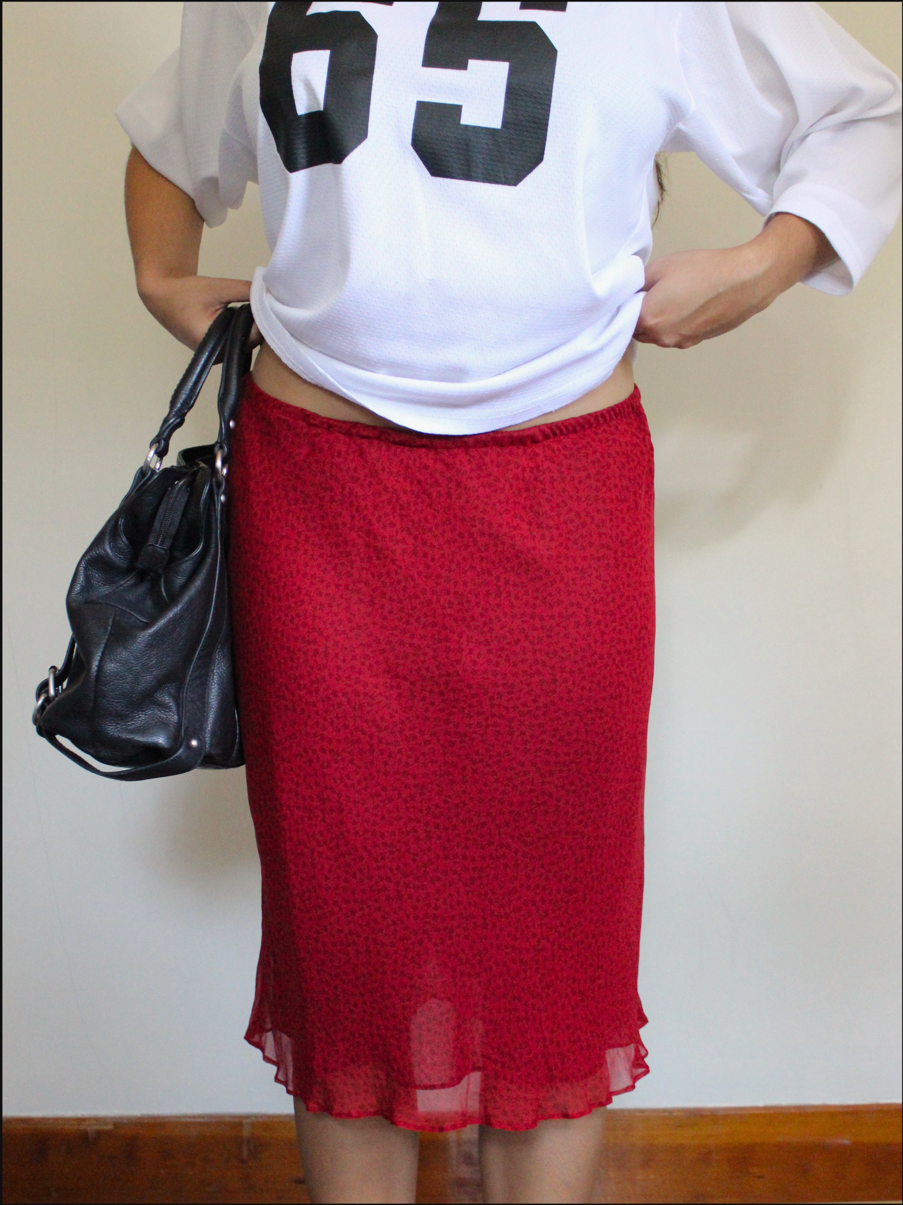 silk skirt cover (2).png