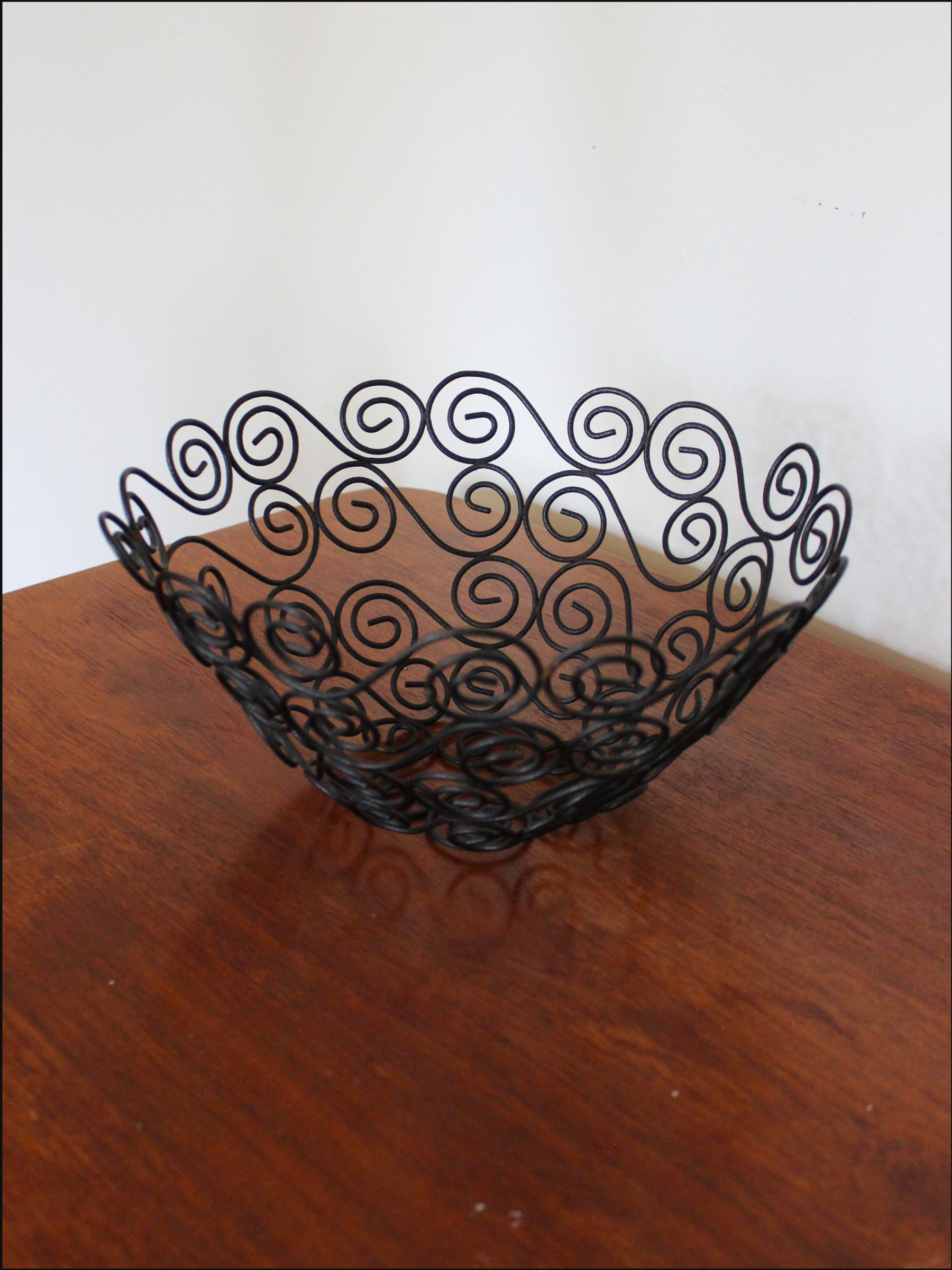 Spiral Fruit Bowl