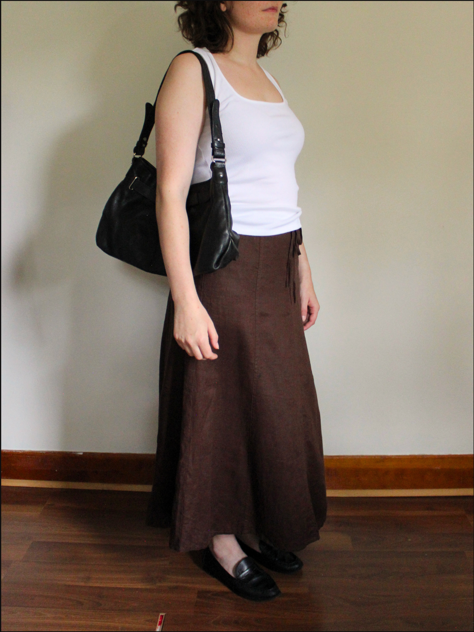 linen skirt cover (5).png