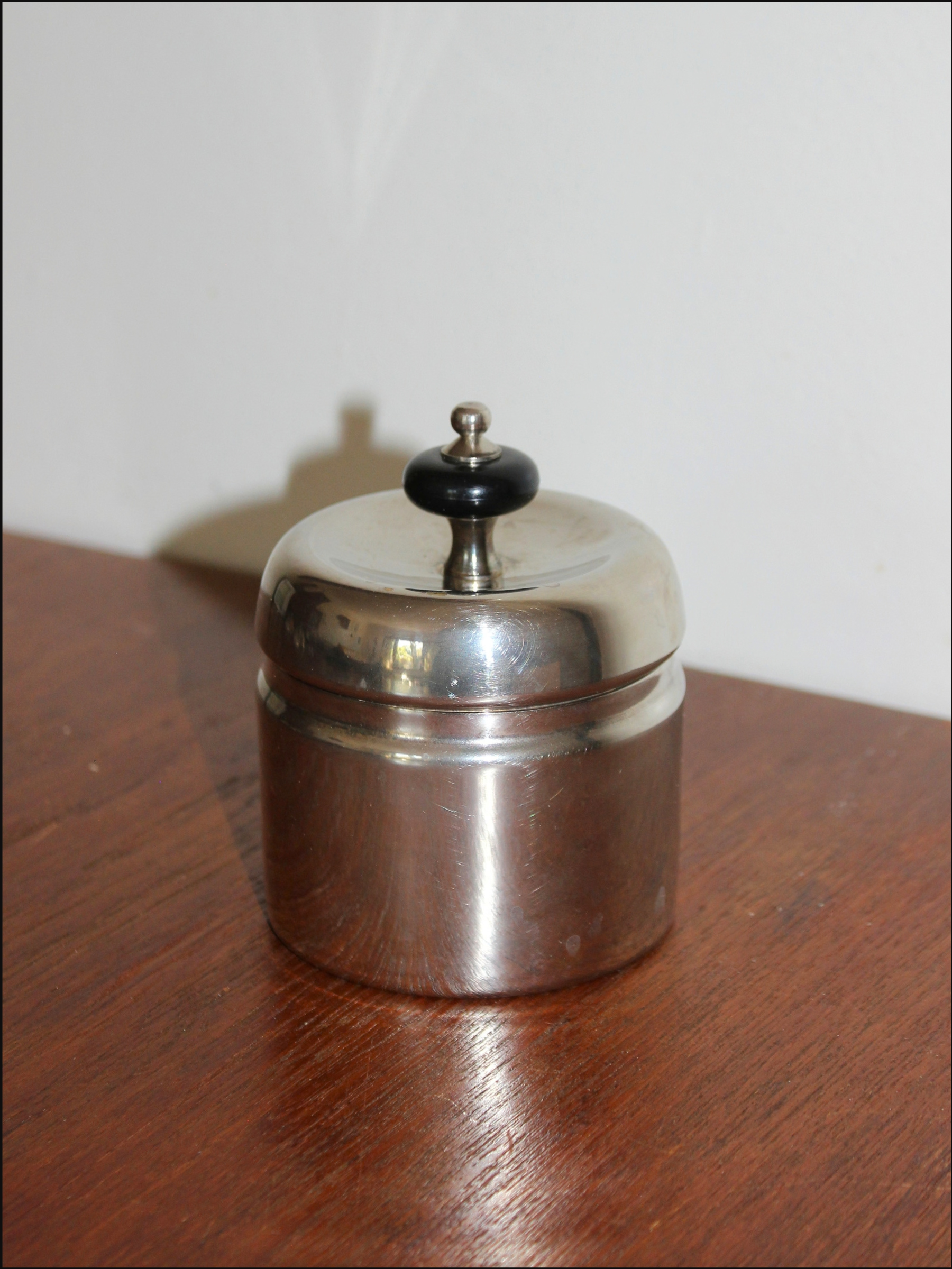 metal tin cover (10).png
