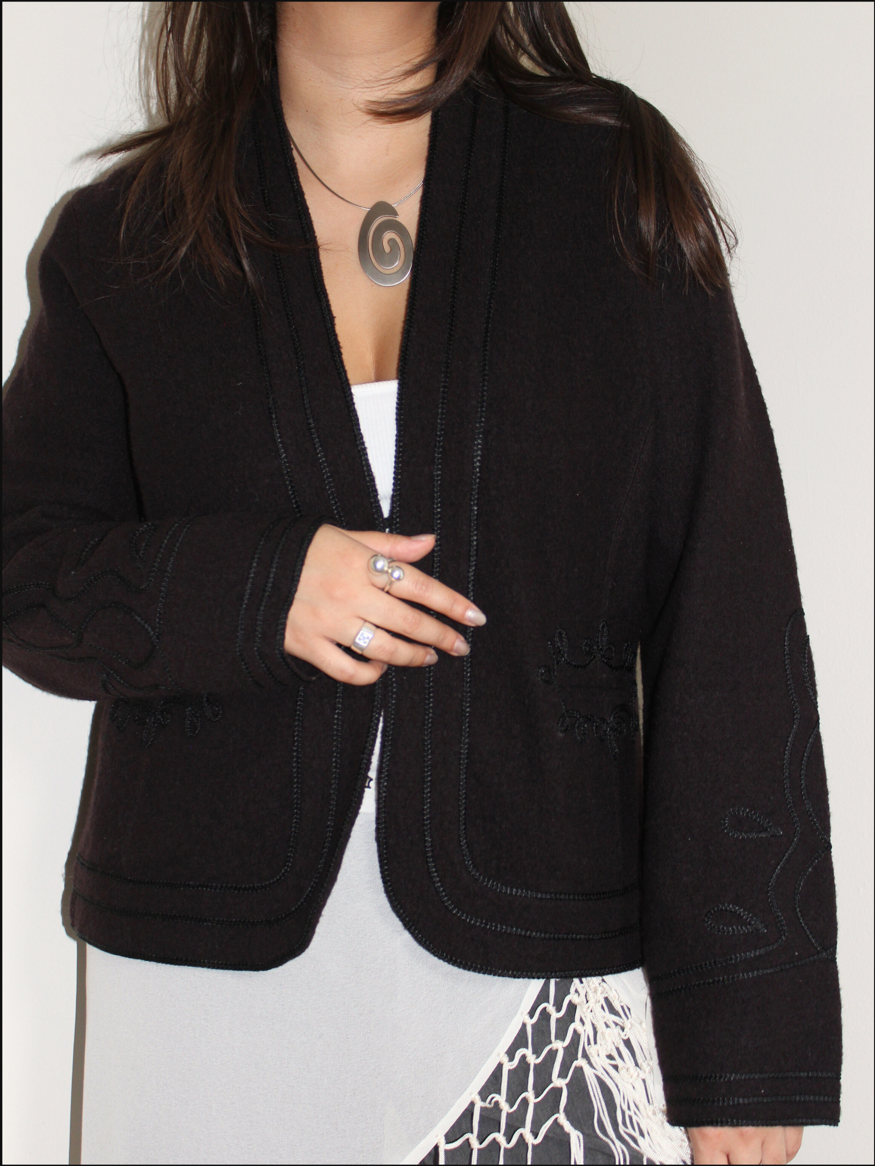 embroidered wool jacket cover (6).png