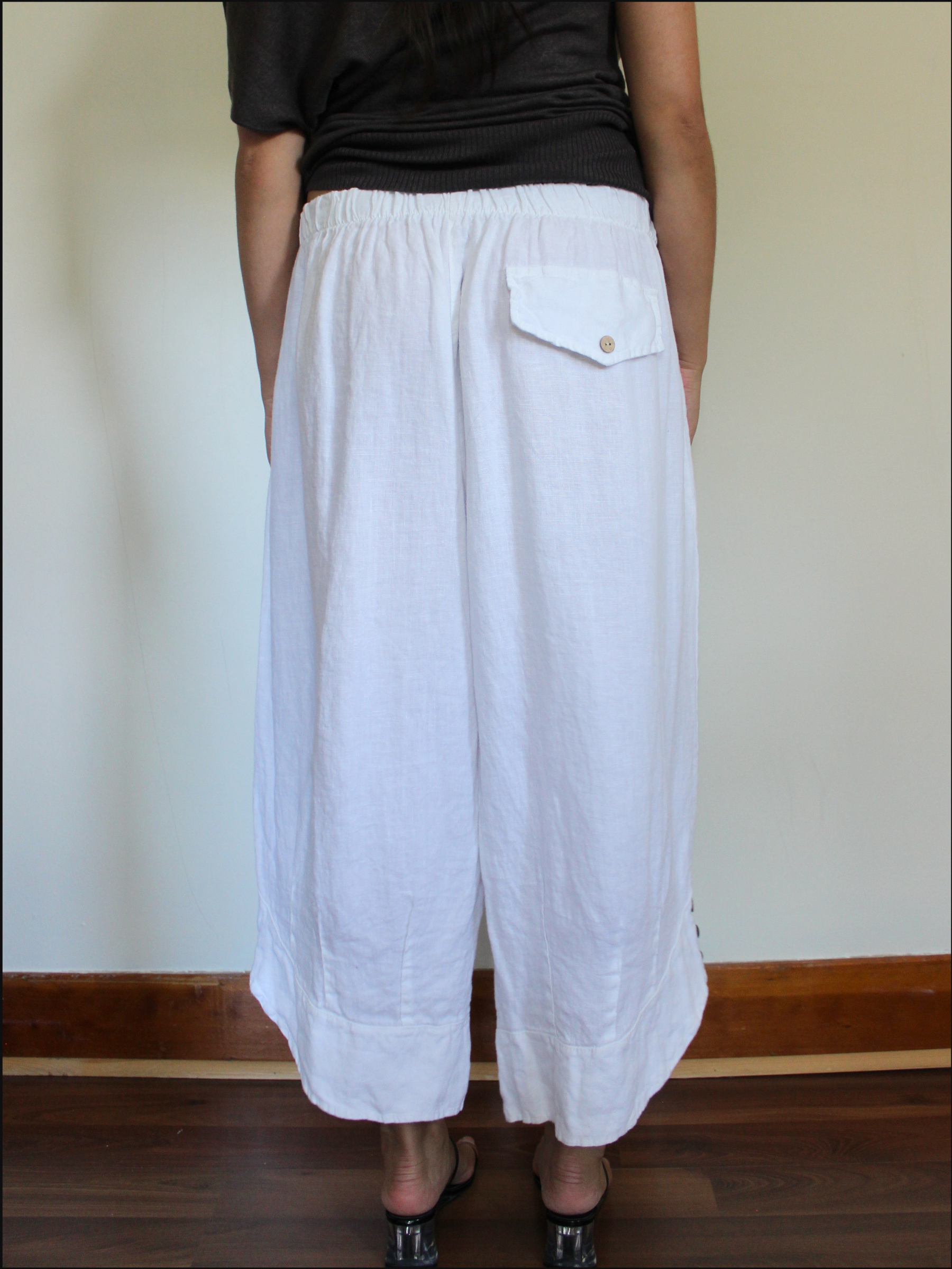 white linen capris cover (8).png