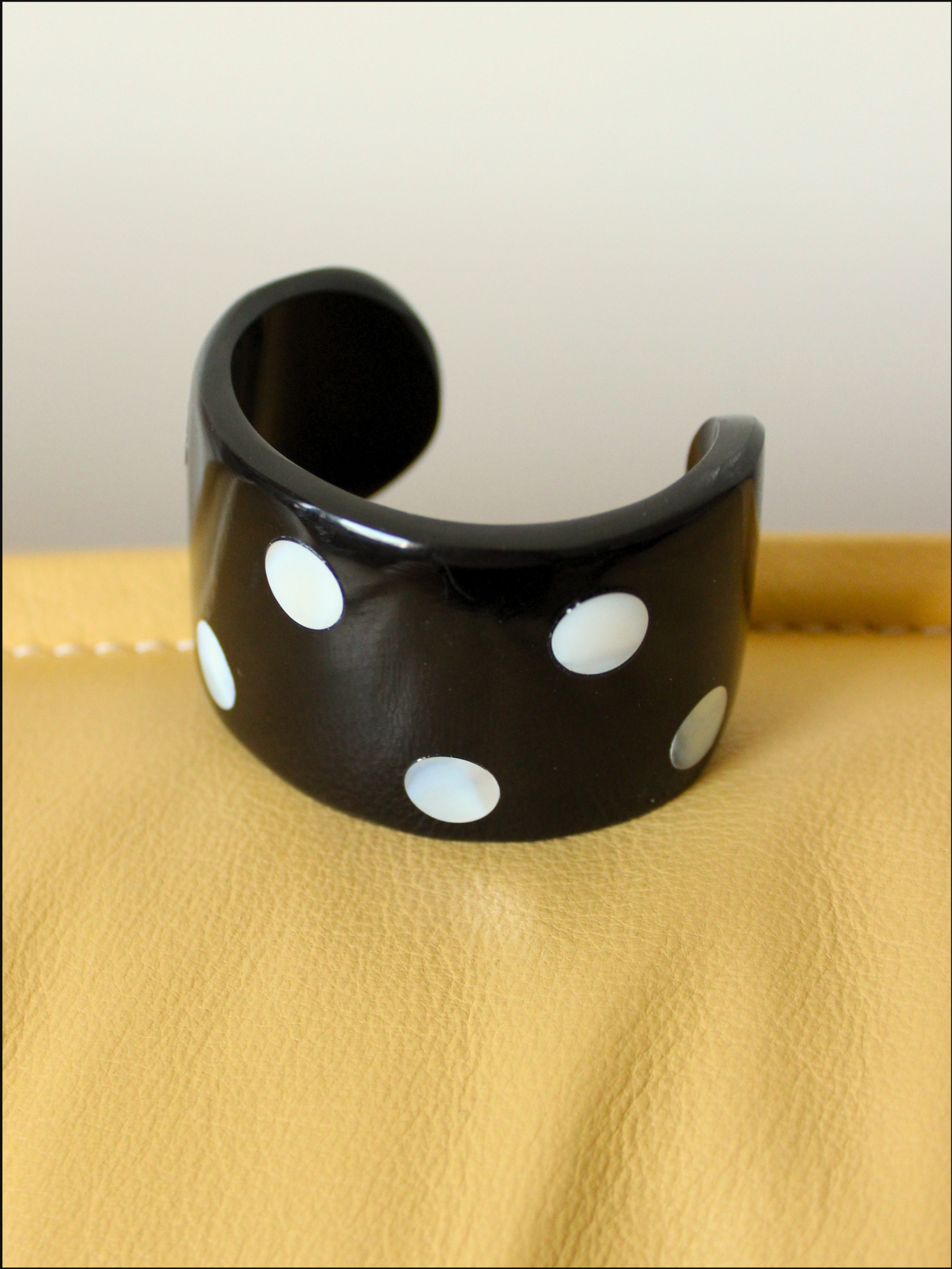 polka dot bangle cover (5).png