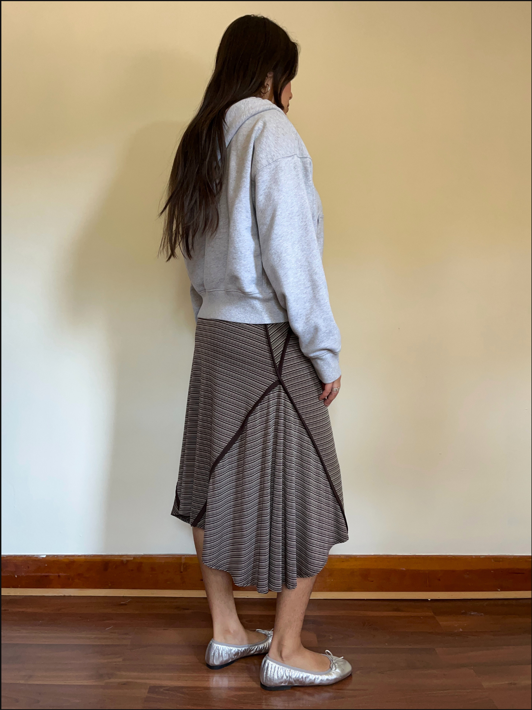 stretch stripe skirt cover (3).png