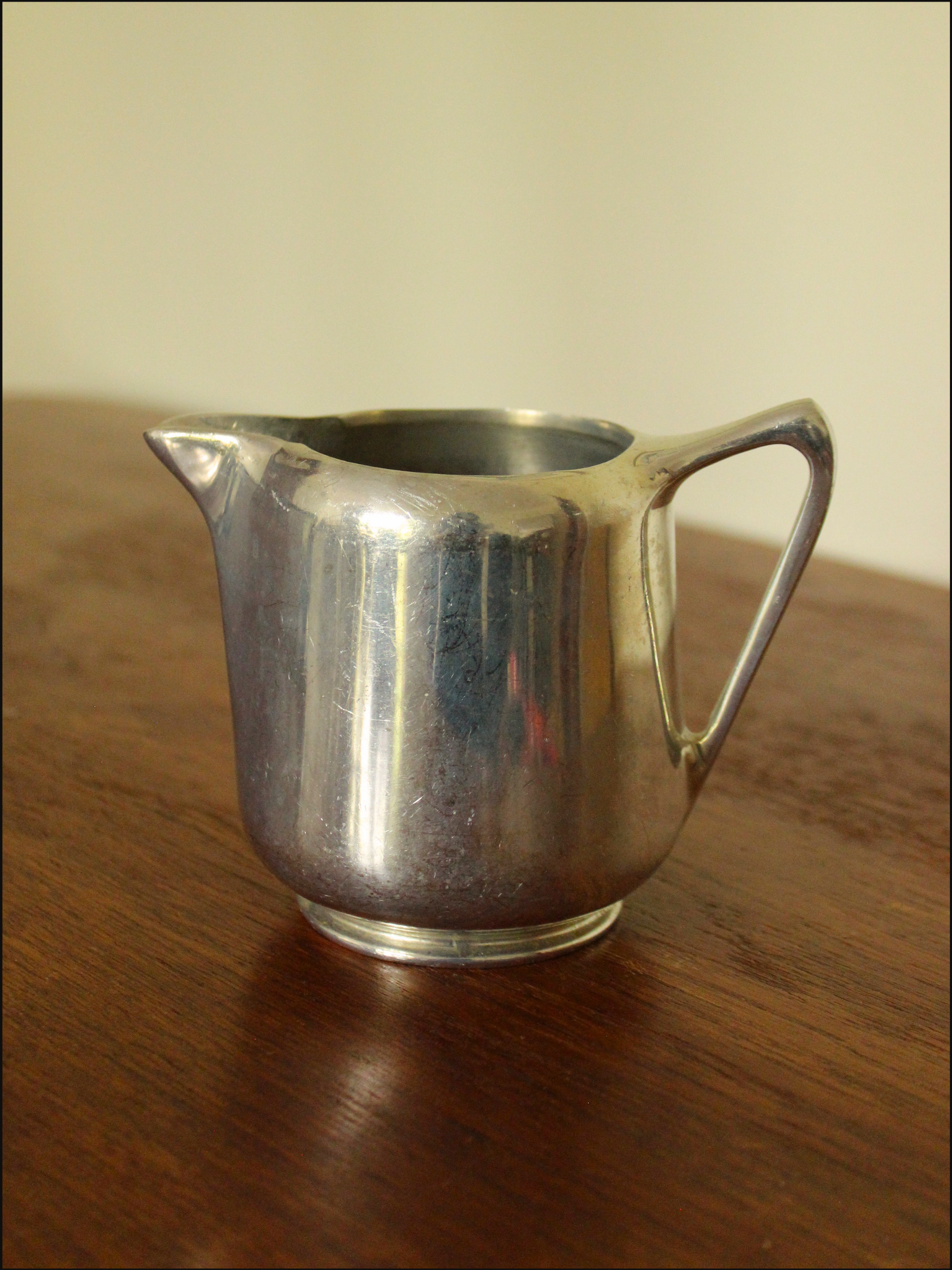 pewter creamer set.png