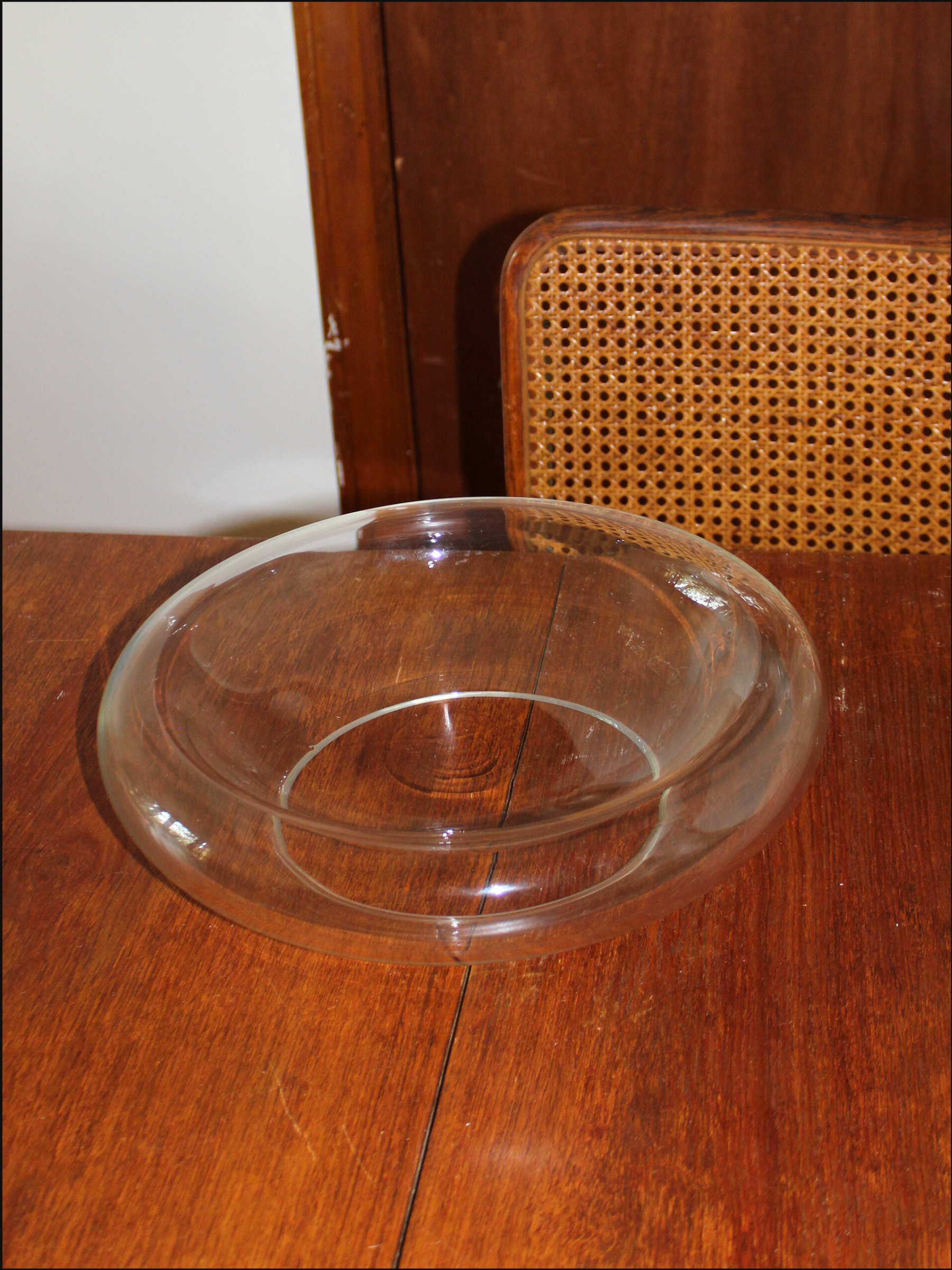 floating glass bowl cover (3).png