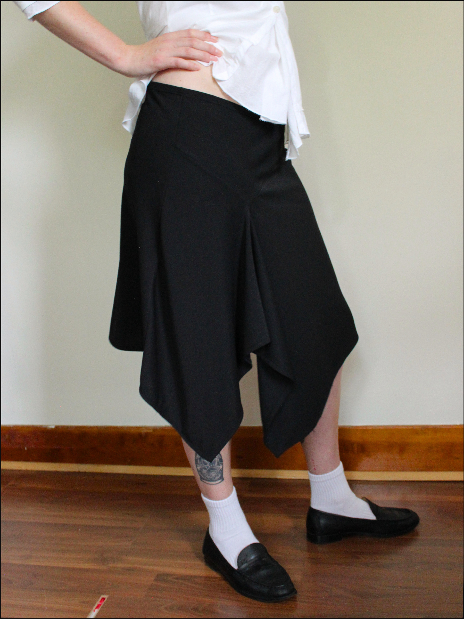 90's Asymmetric Skirt — 32"-37" Waist