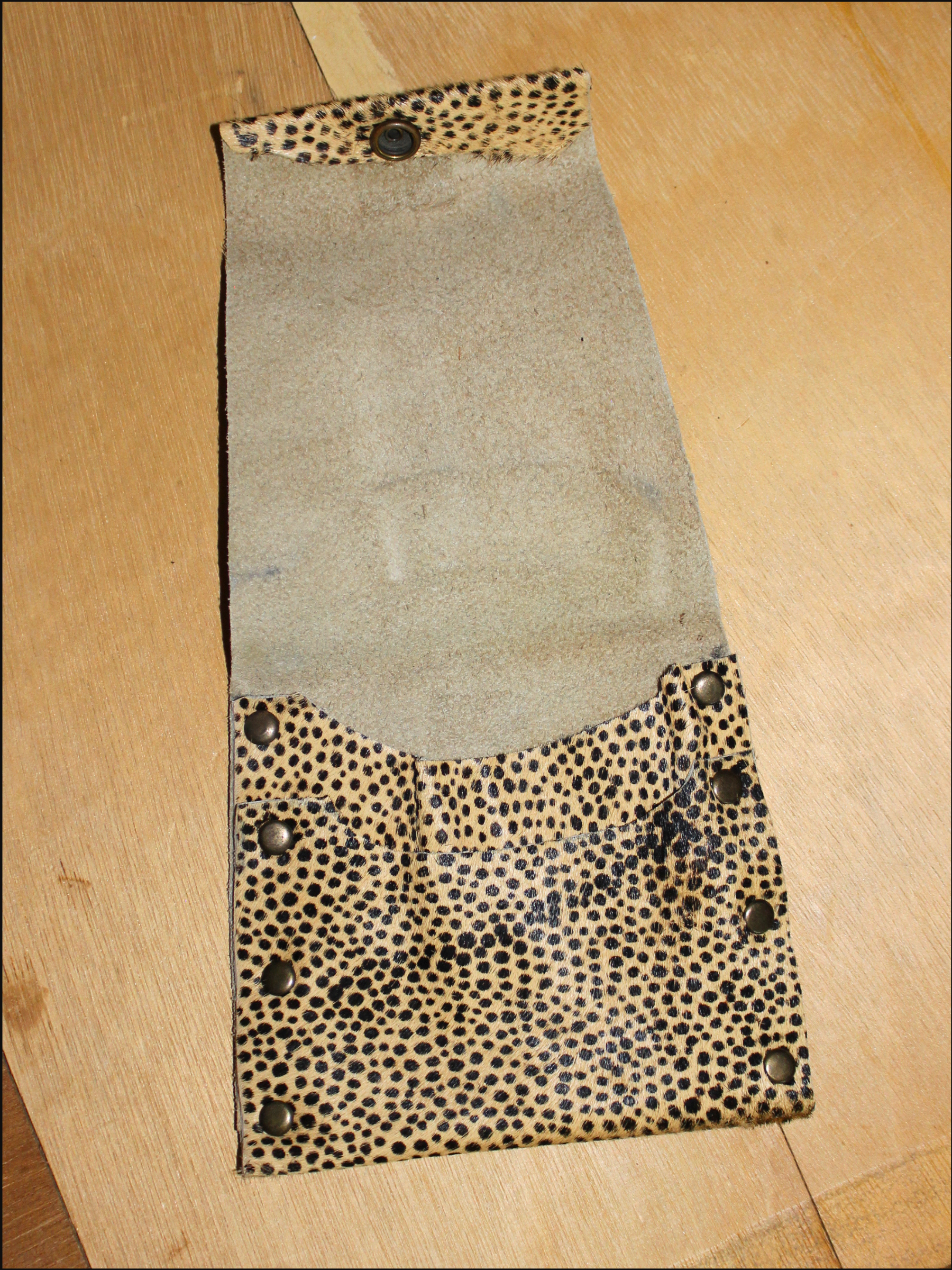 leopard wallet cover.png