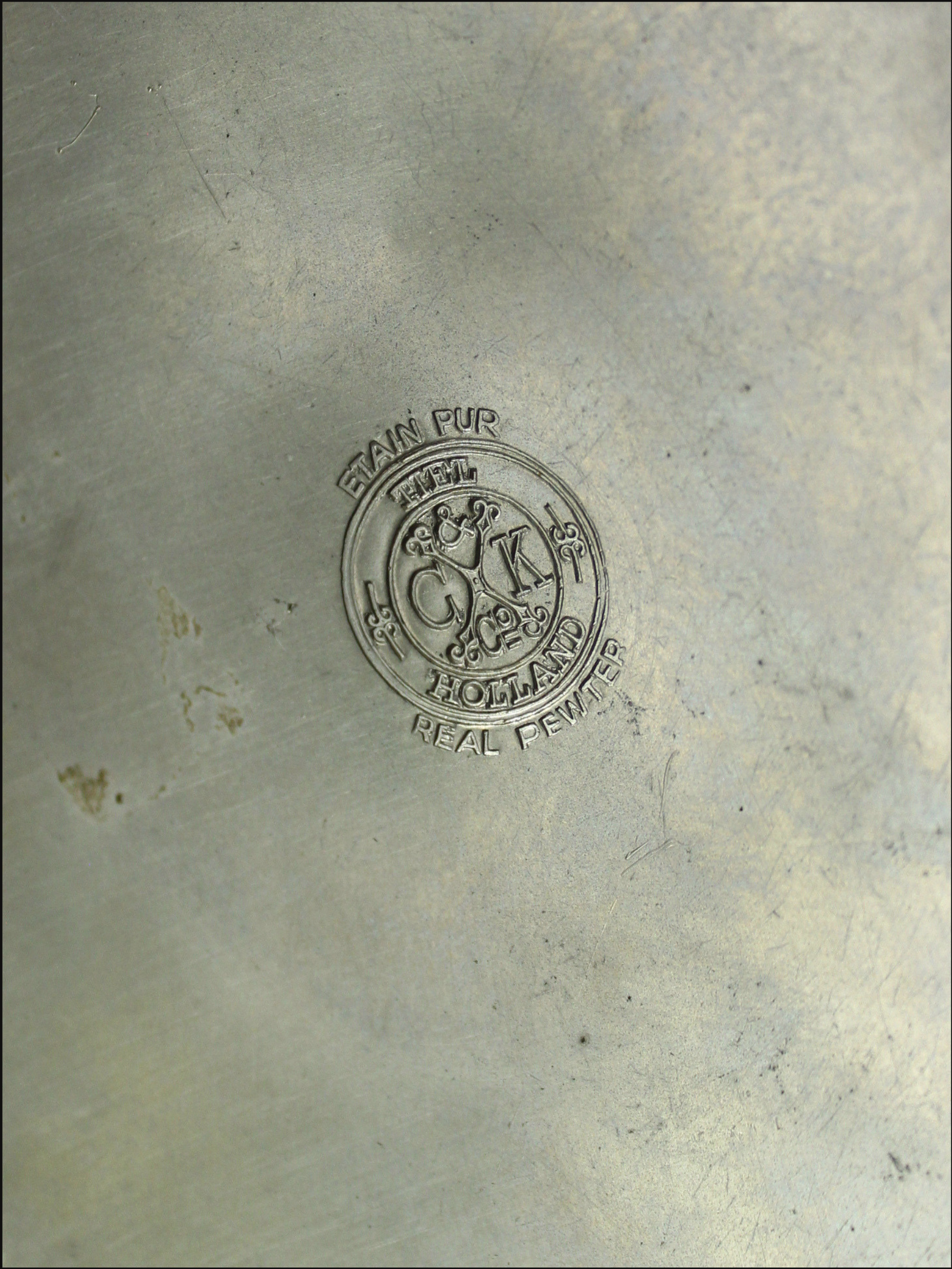 pewter spiral vase cover (4).png