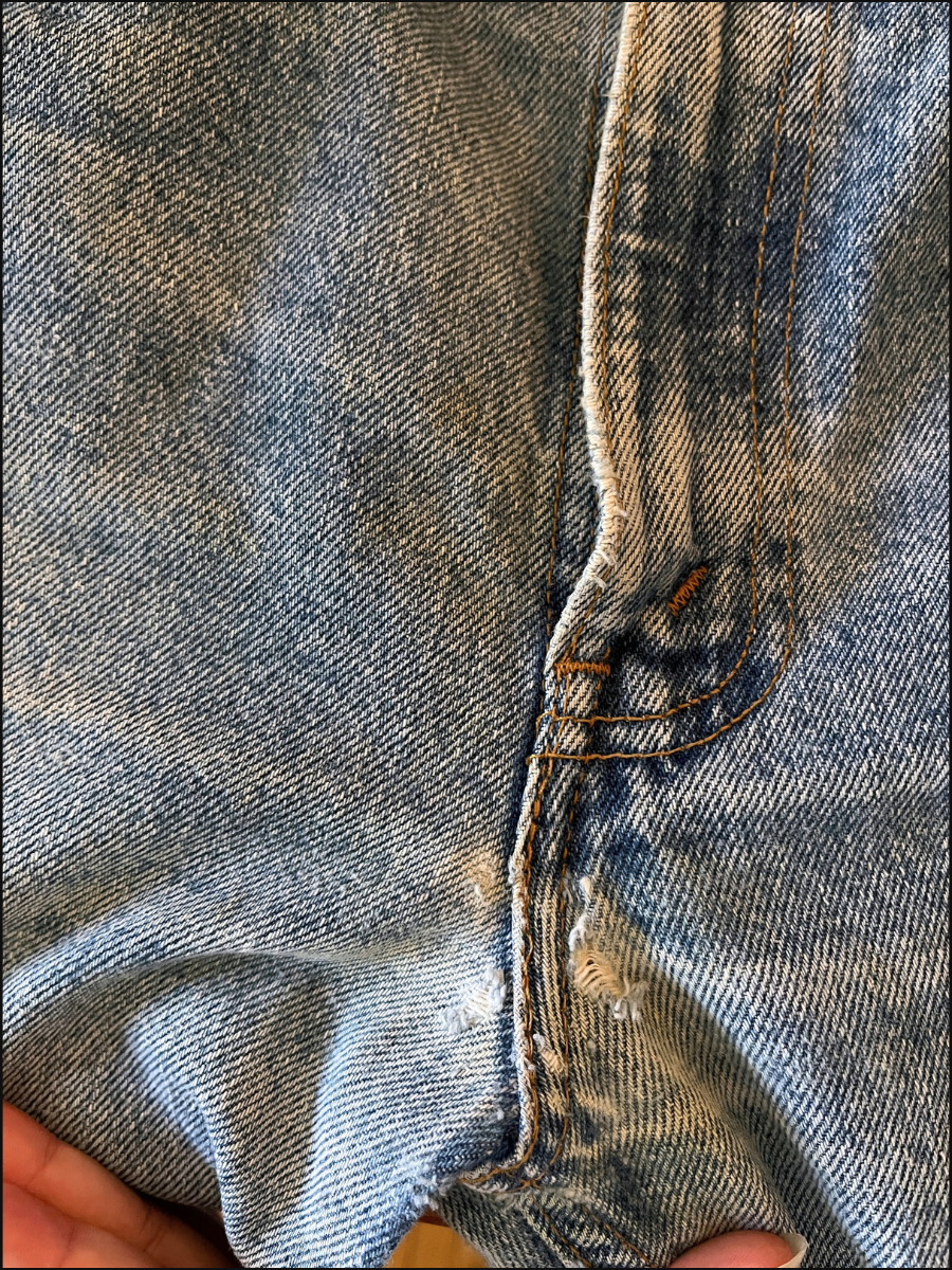 levis 516 cover copy.png