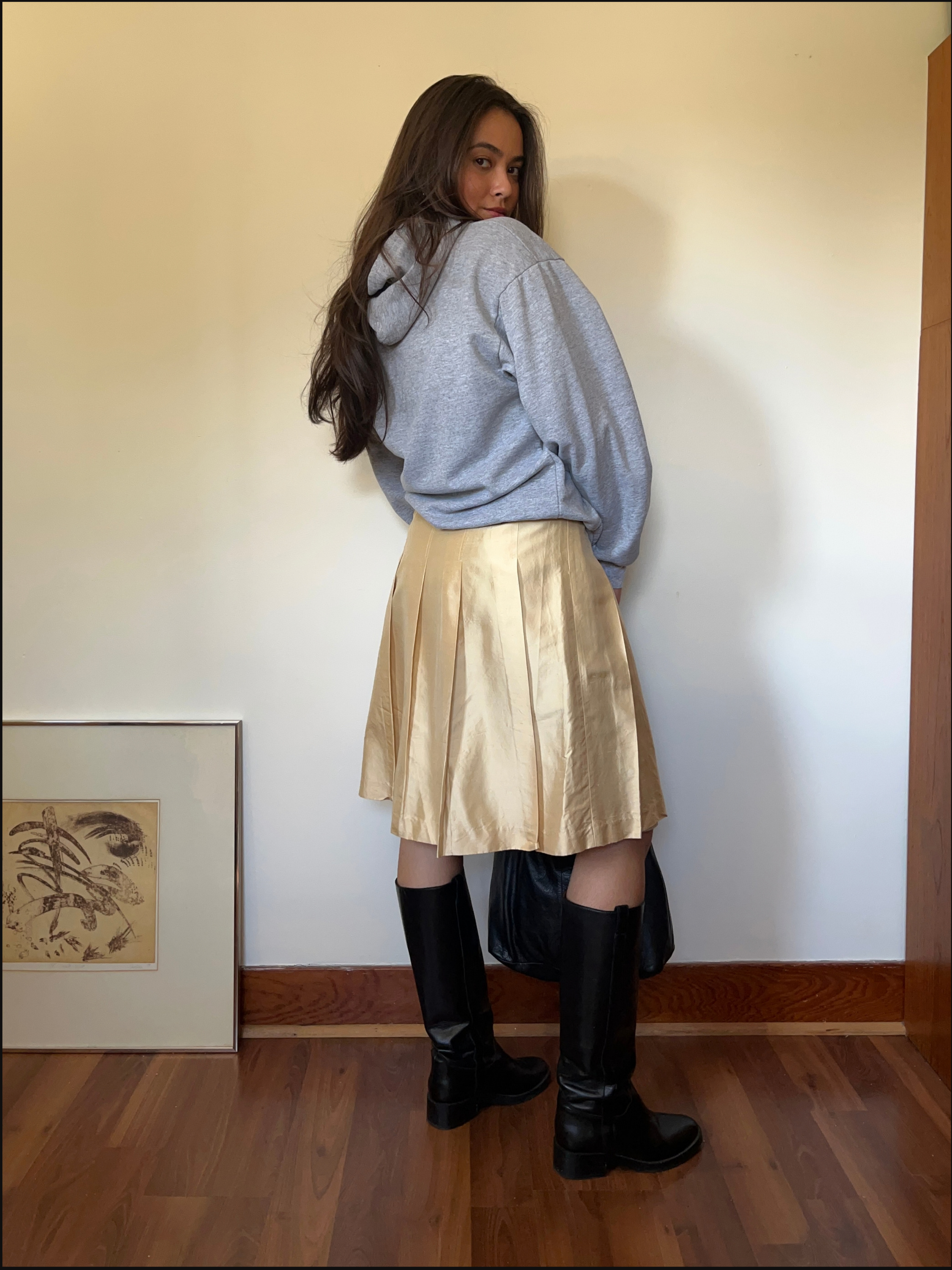 wheat silk skirt cover (3).png