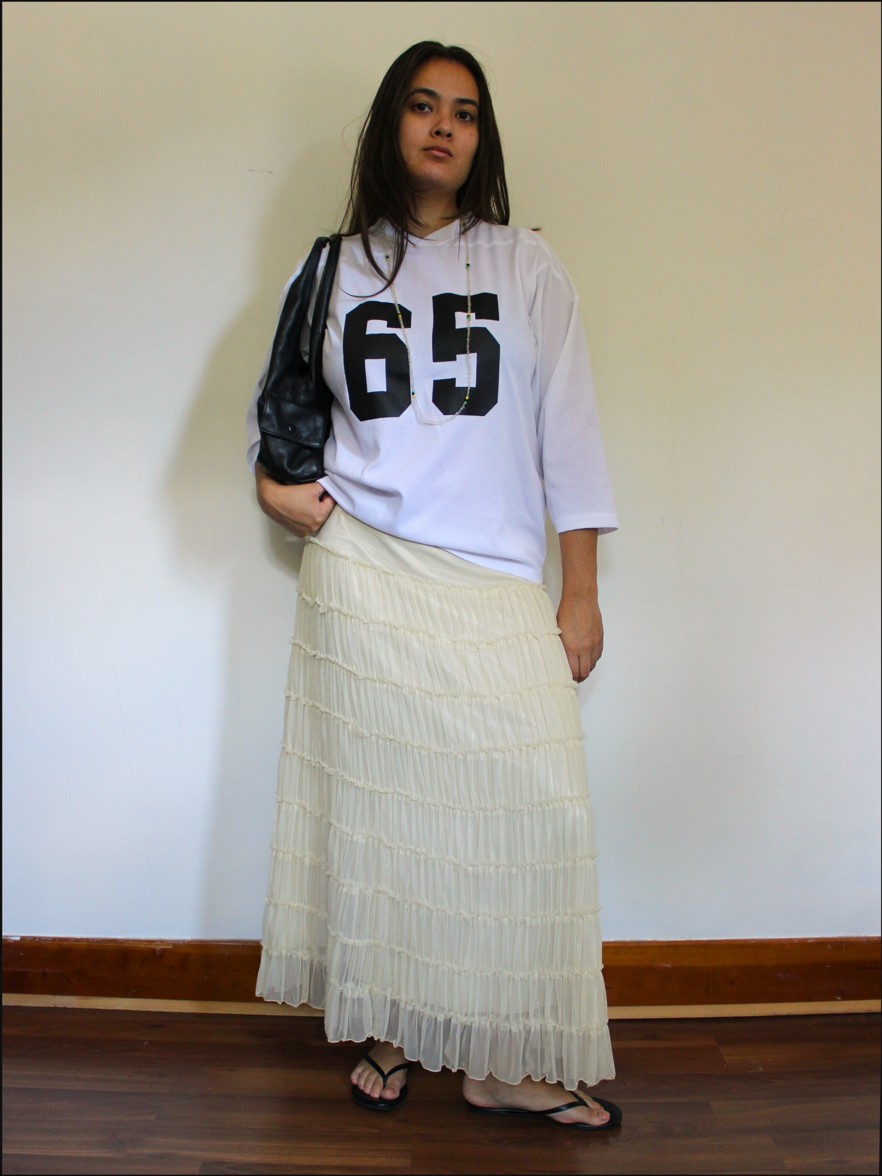 creme tiered skirt cover (10).png