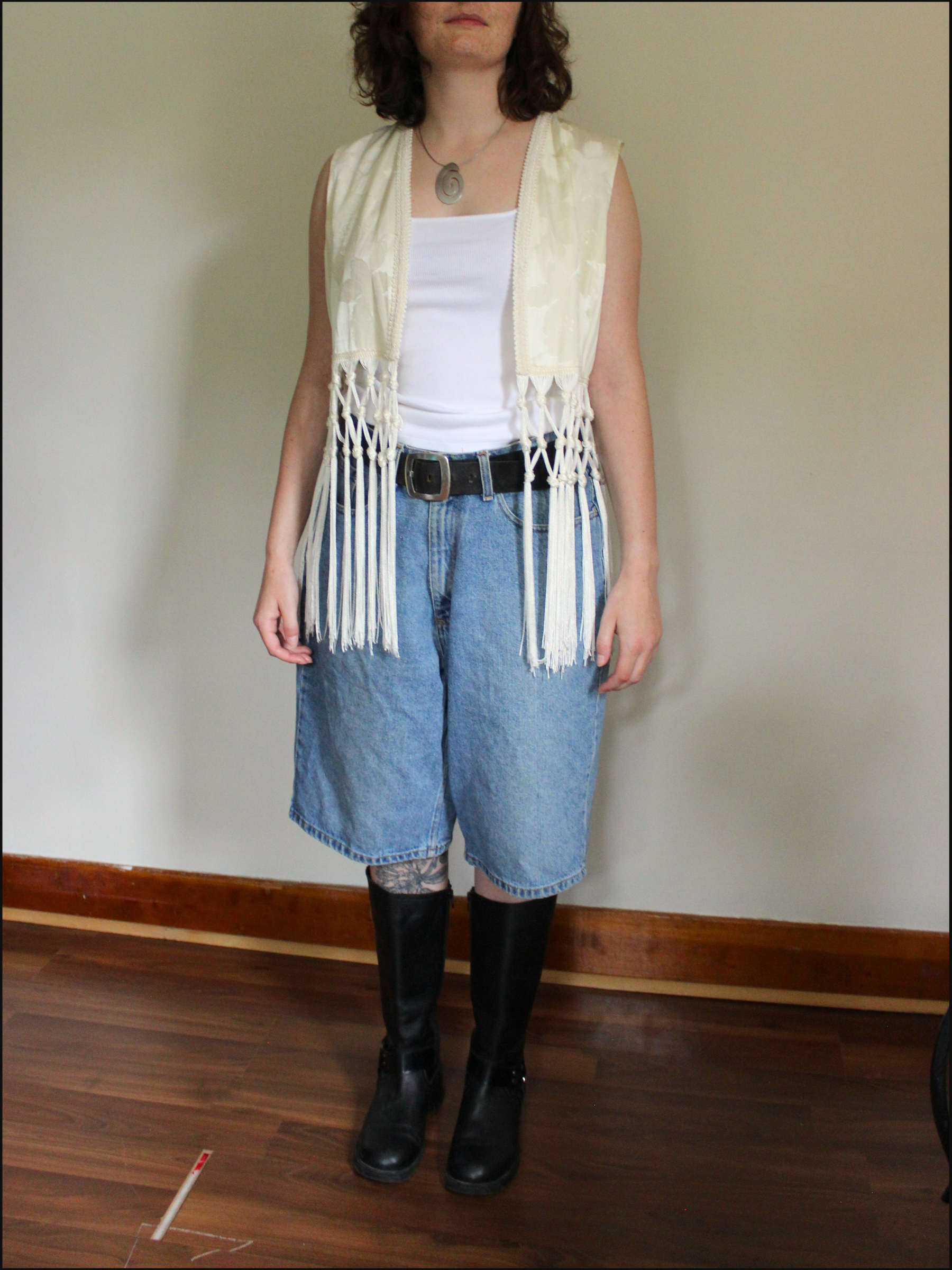 fringe vest cover (4).png
