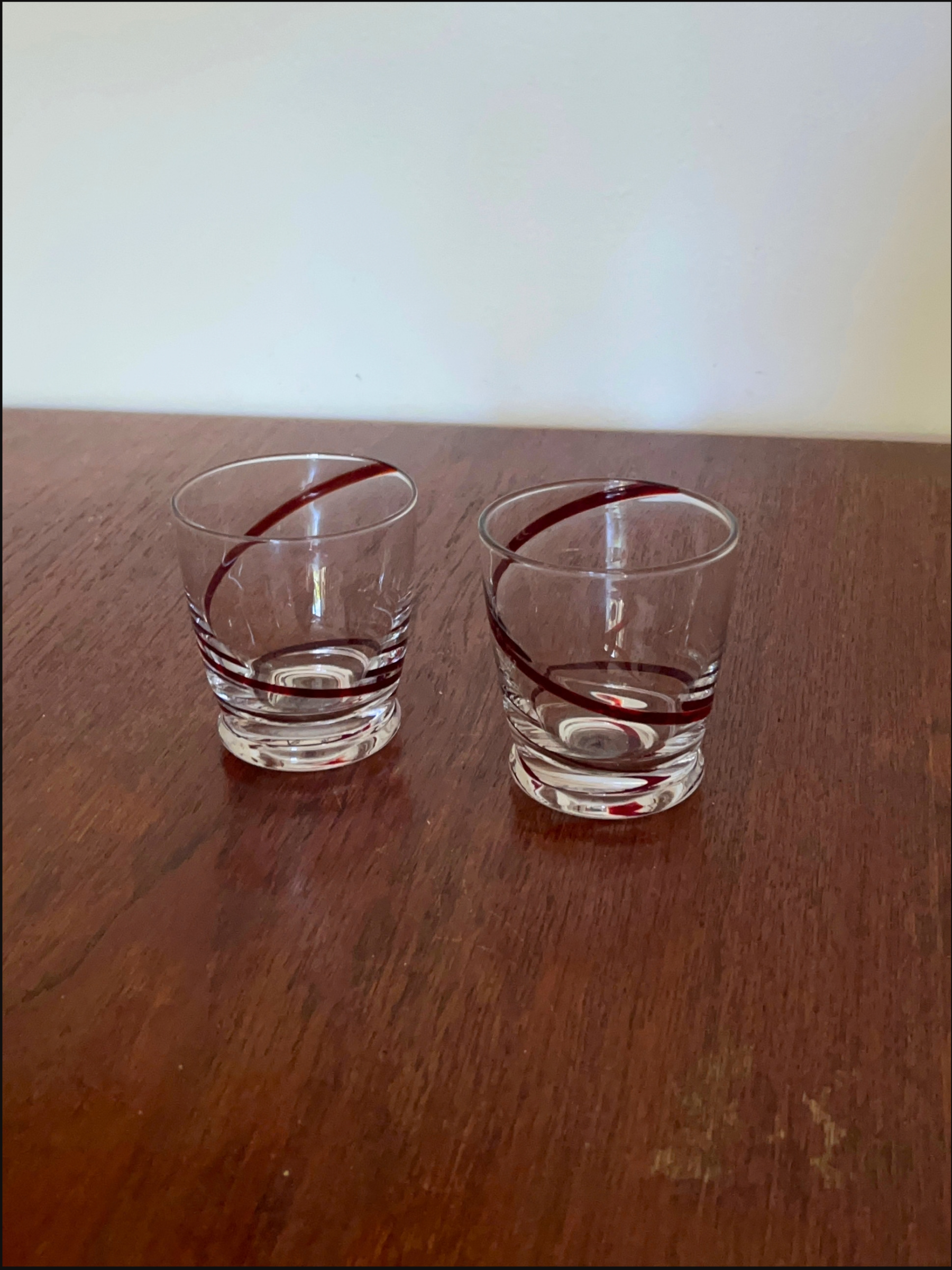 swirl glasses cover (2).png