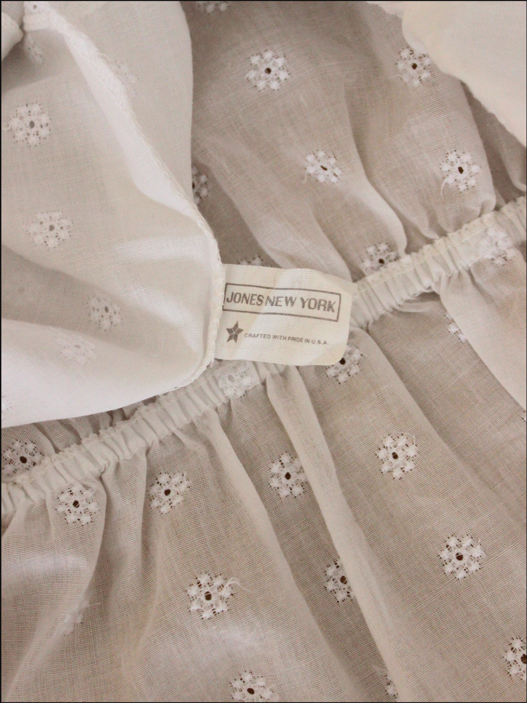 broderie cinched tank cover (4).png