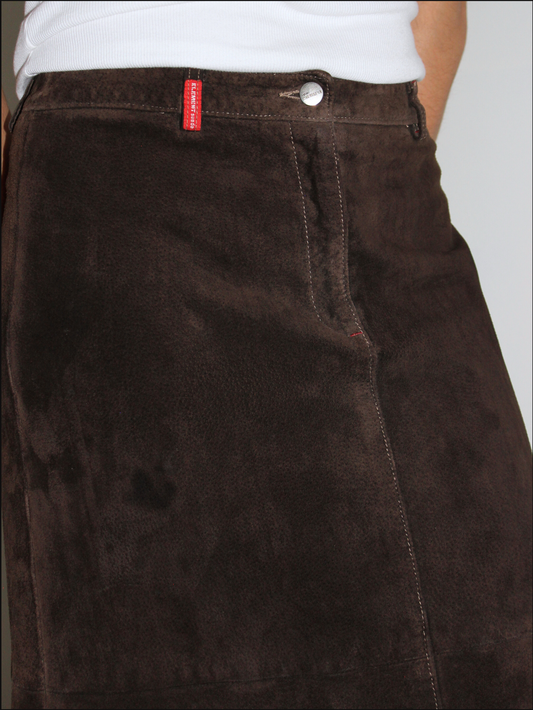 suede skirt cover (3).png