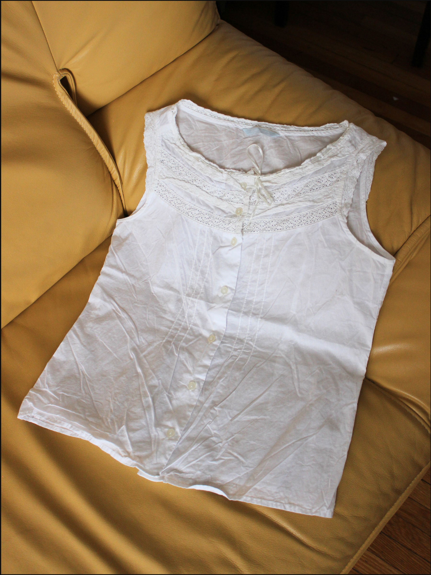 Lacy Cotton Pintuck Top — XS/S